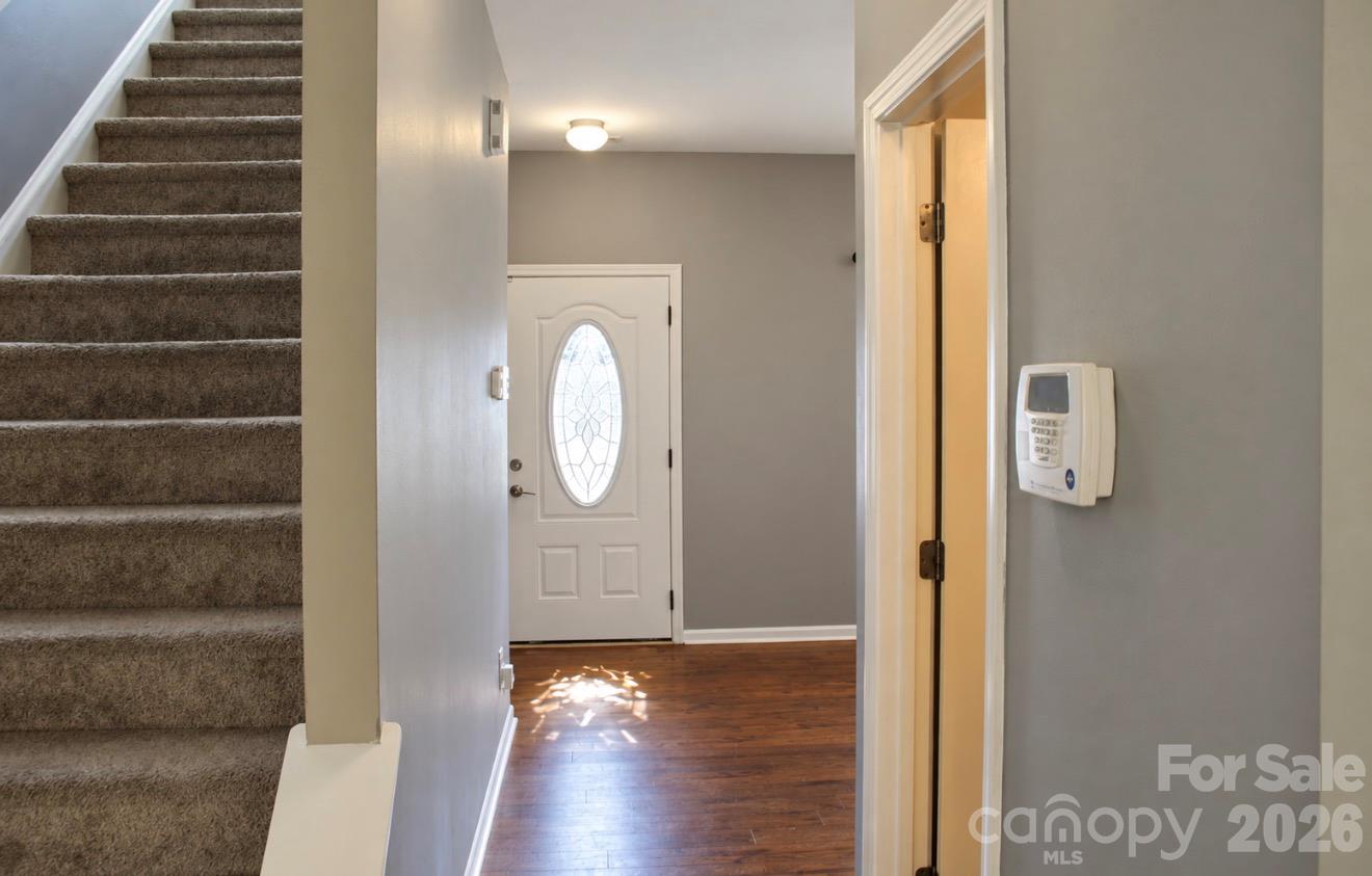 103 Jade Circle Property Photo 34