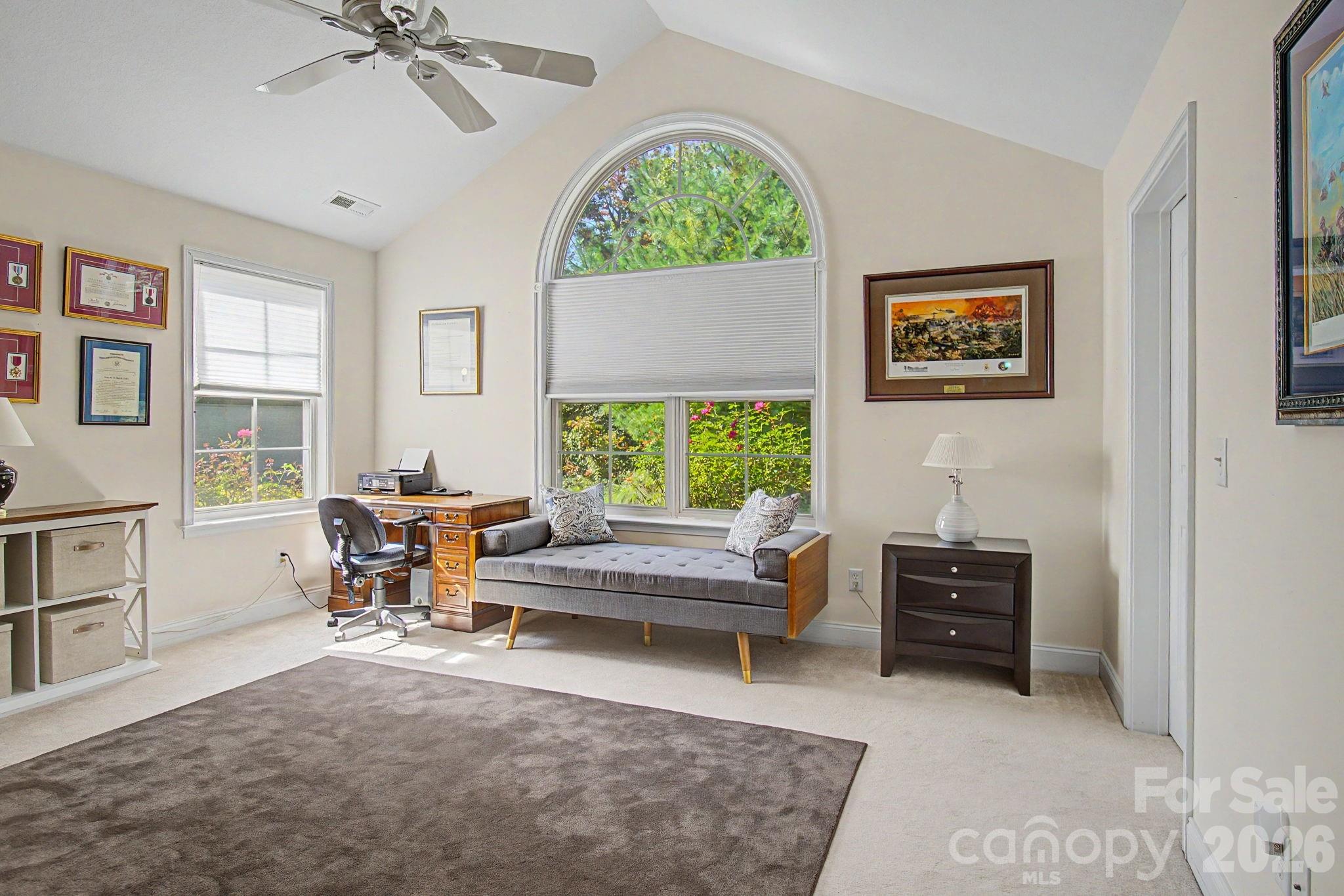 47 Outlook Circle Property Photo 22
