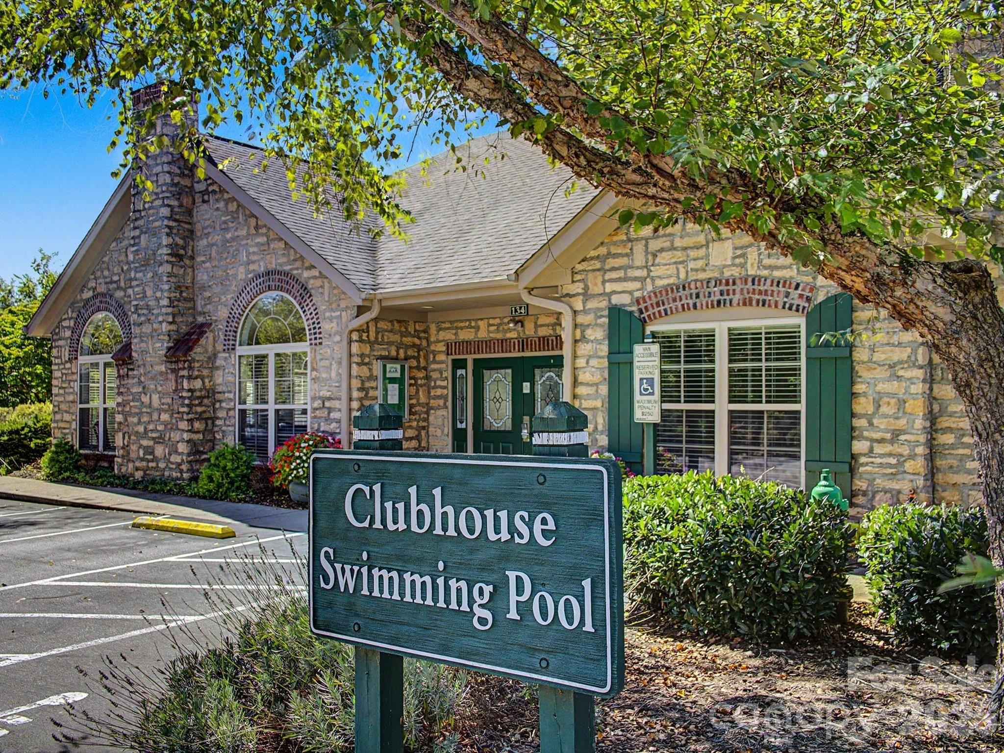 47 Outlook Circle Property Photo 28