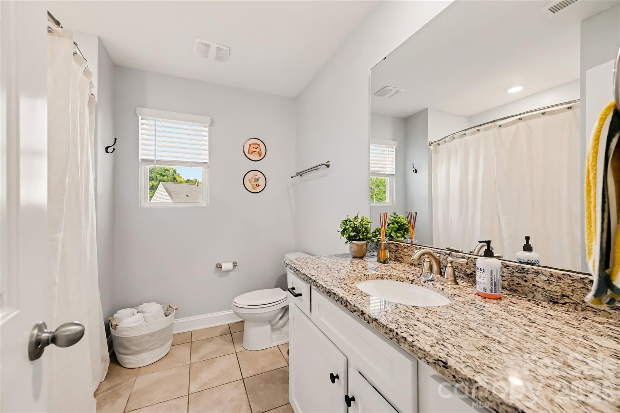 464 Maramec Street Property Photo 23