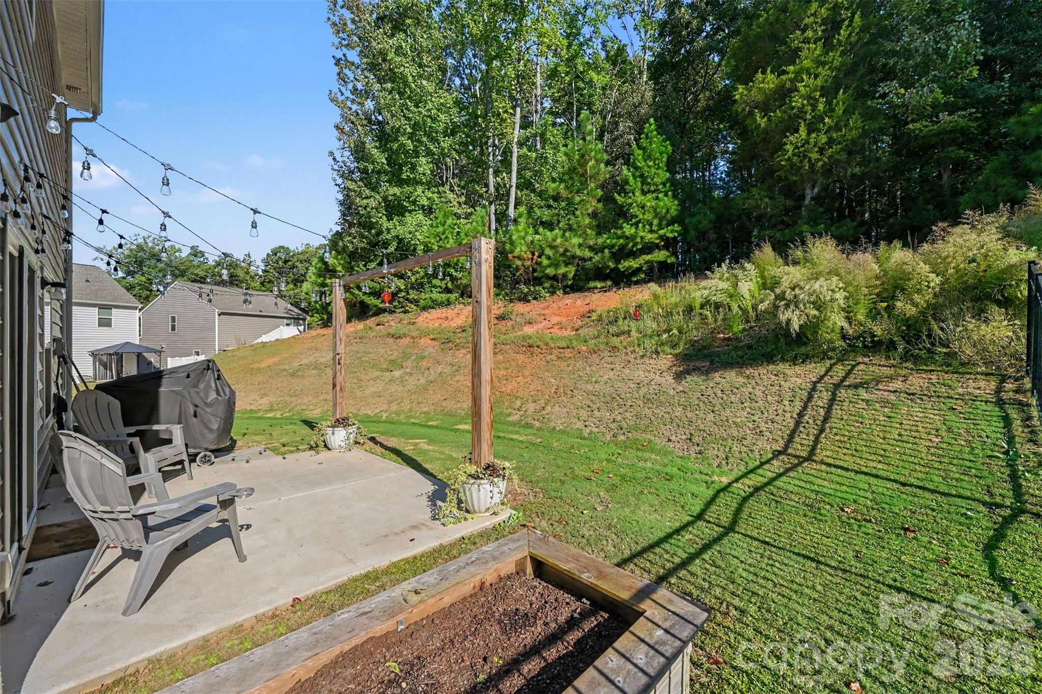 464 Maramec Street Property Photo 26
