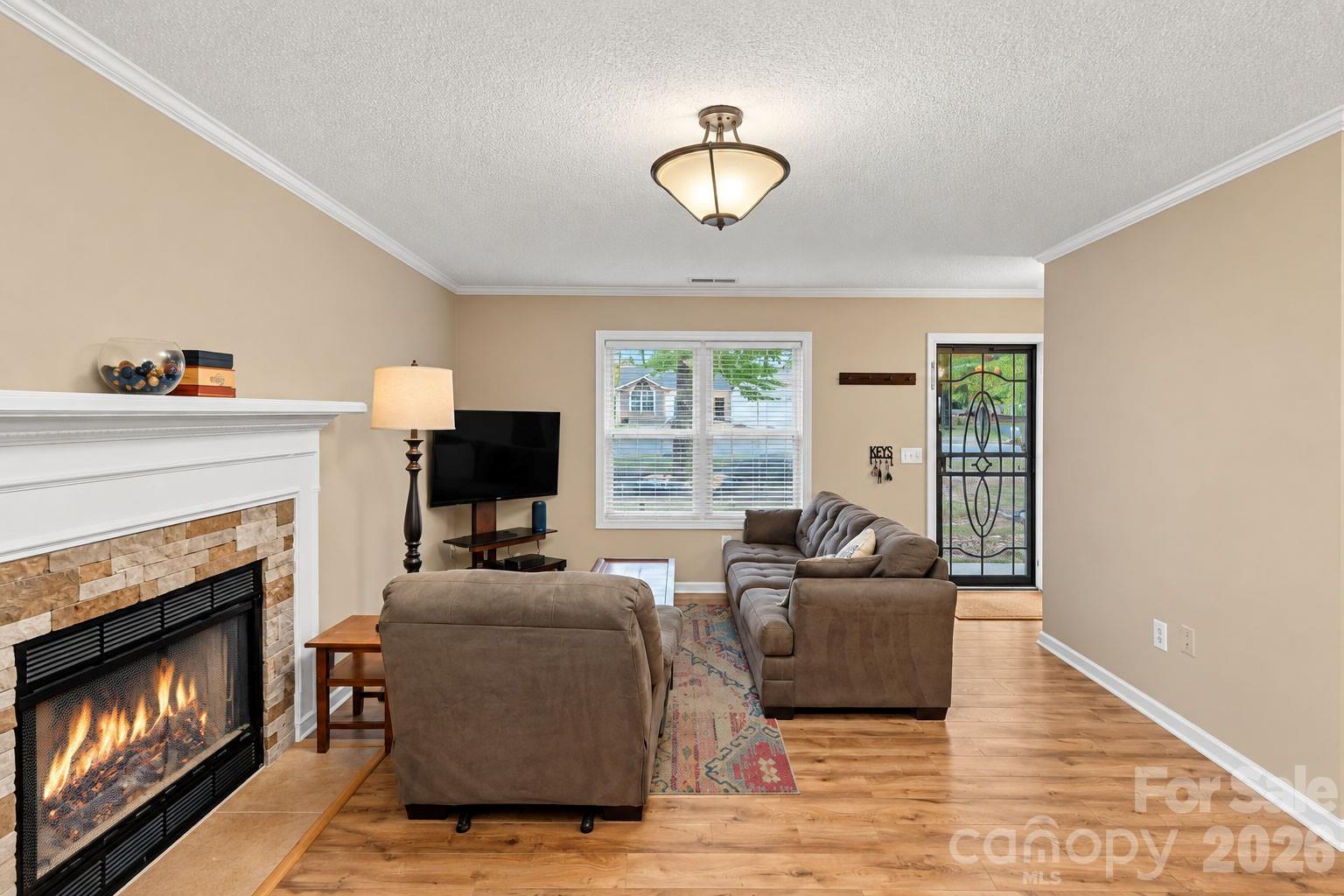 2204 Wheaton Way Property Photo 3