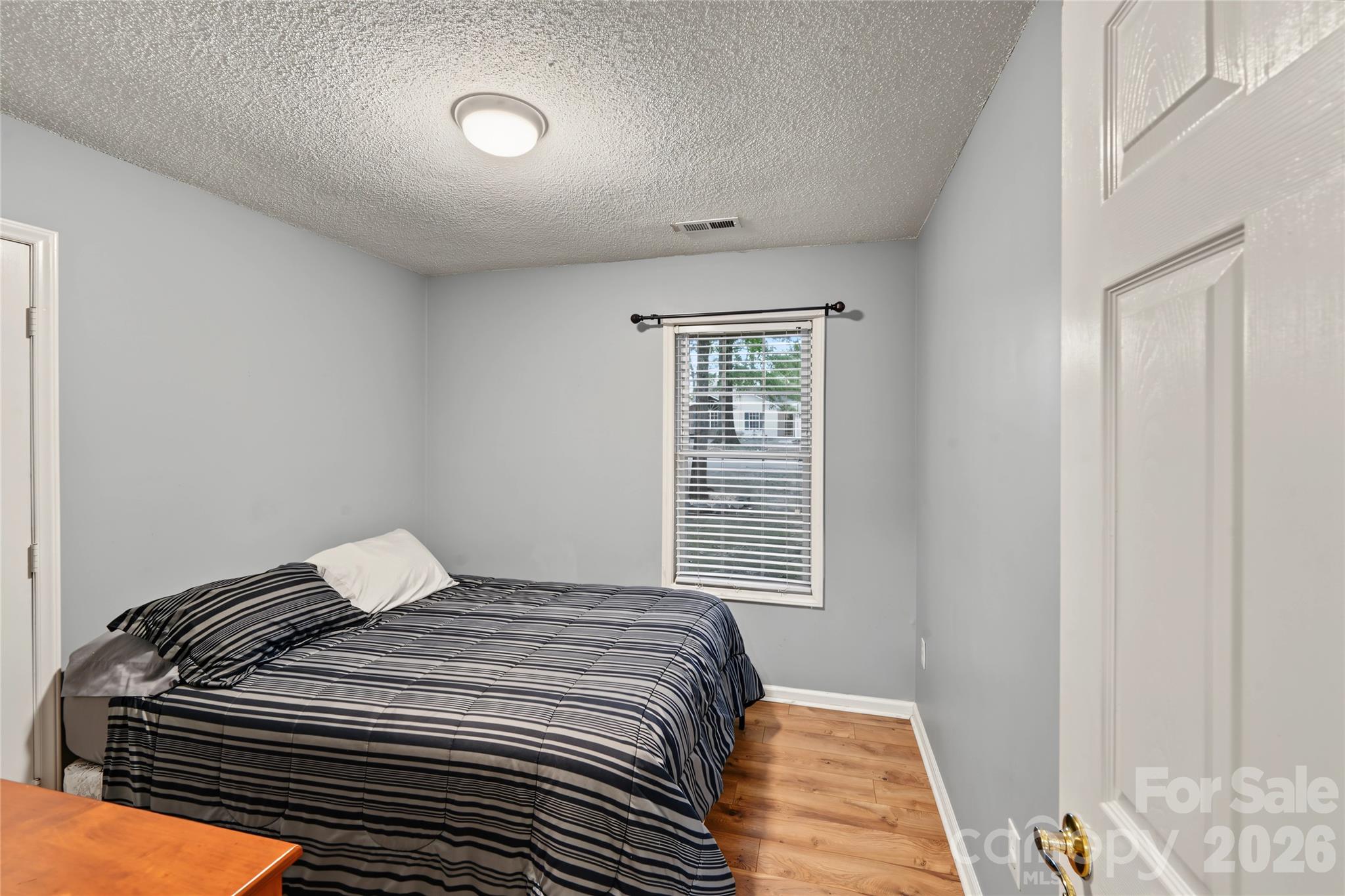 2204 Wheaton Way Property Photo 15