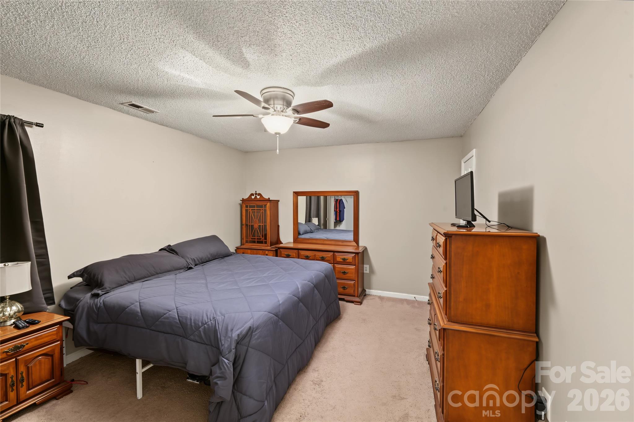 2204 Wheaton Way Property Photo 19