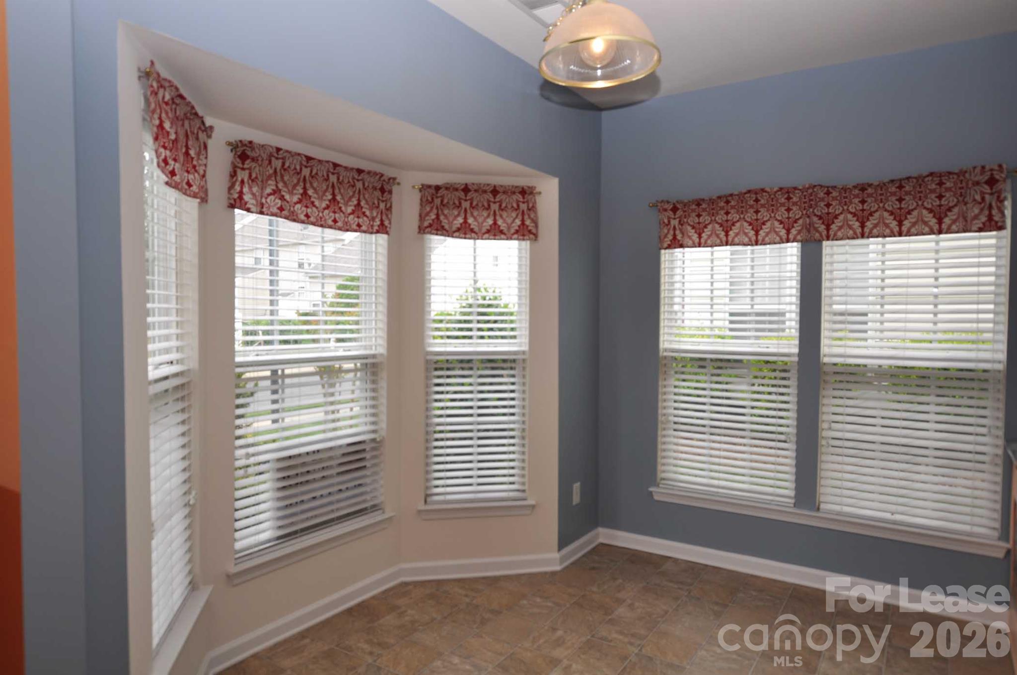 614 Bayou Circle Property Photo 5