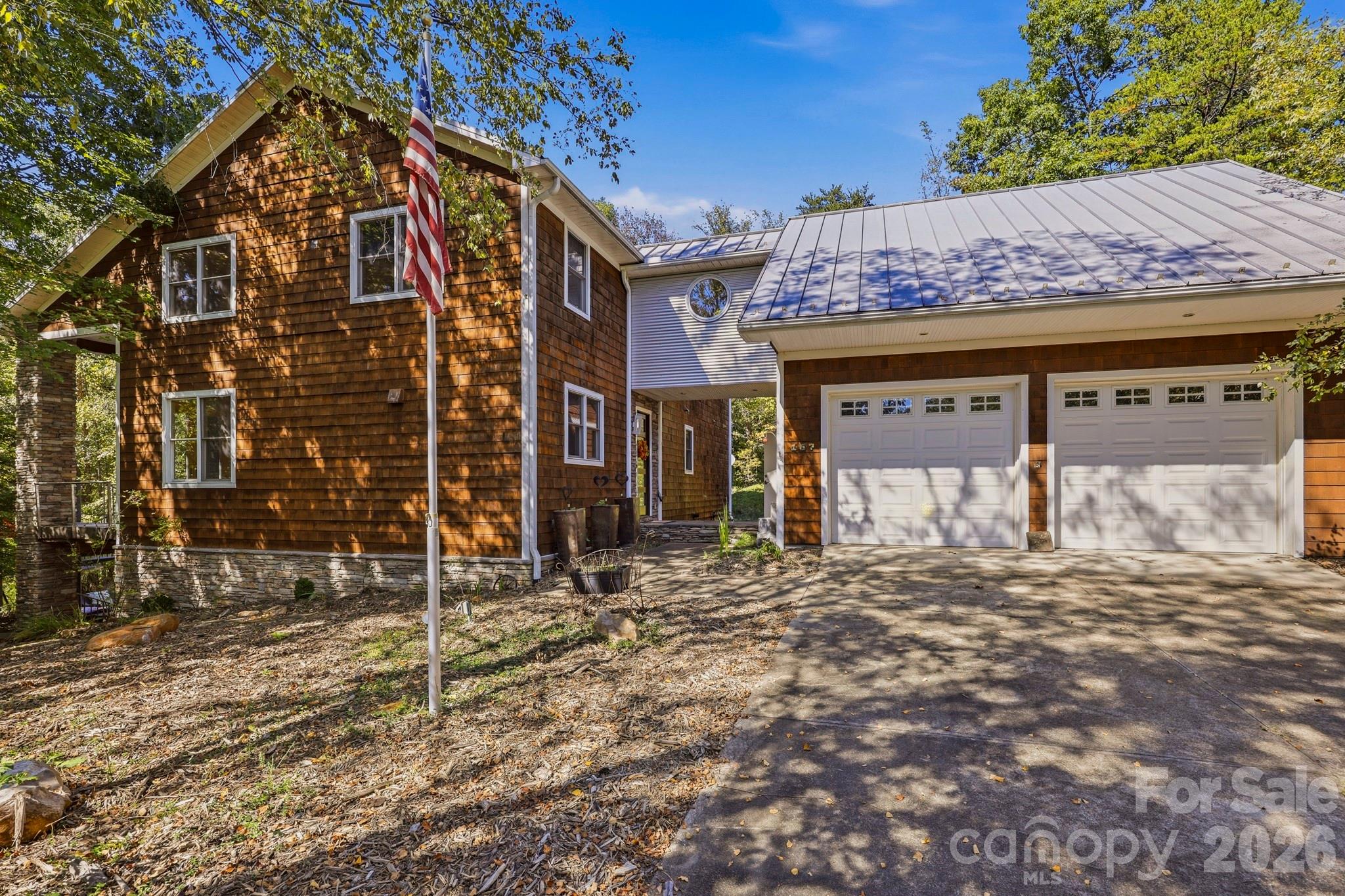 167 Trails End Property Photo 1