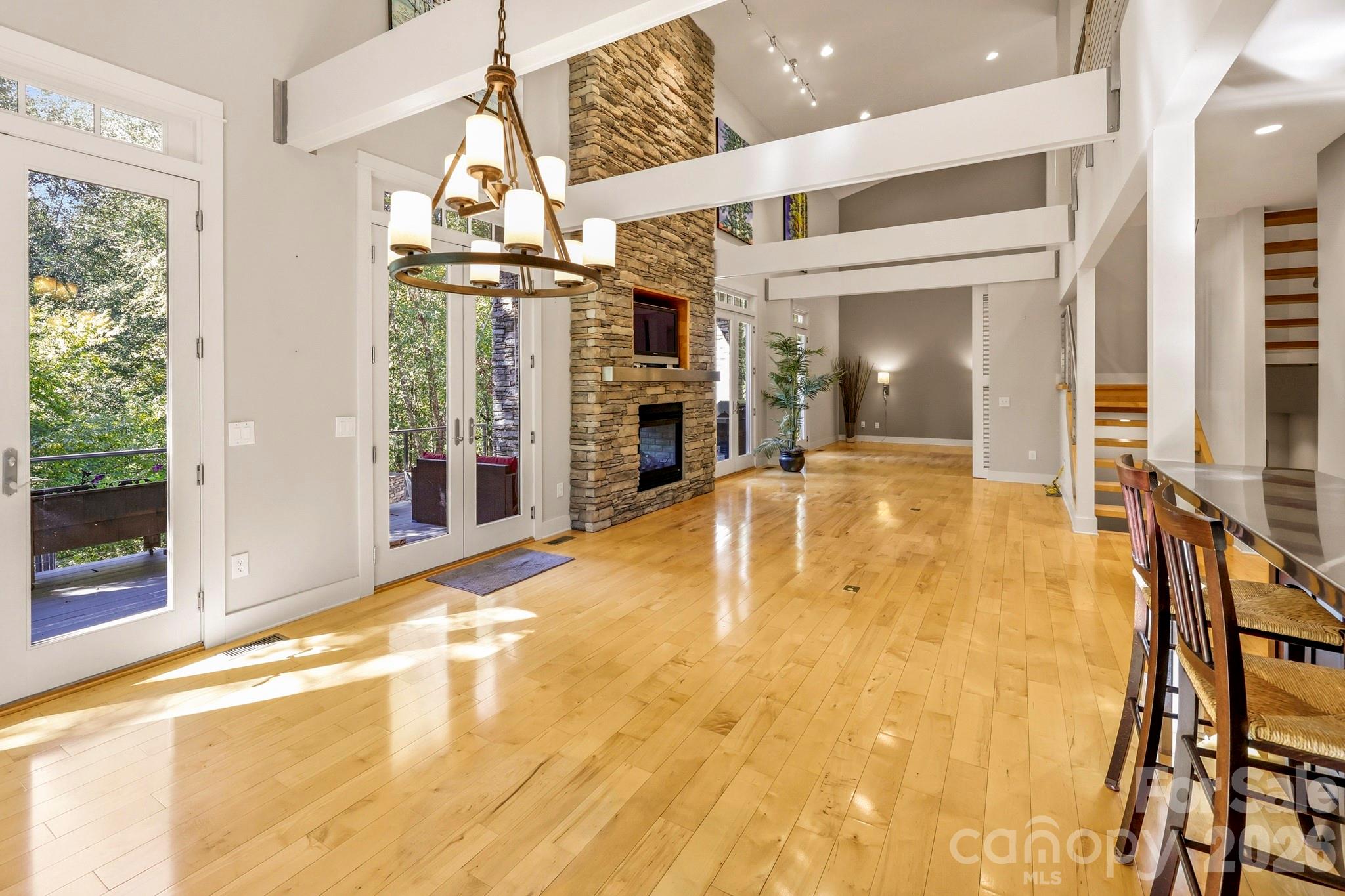 167 Trails End Property Photo 13