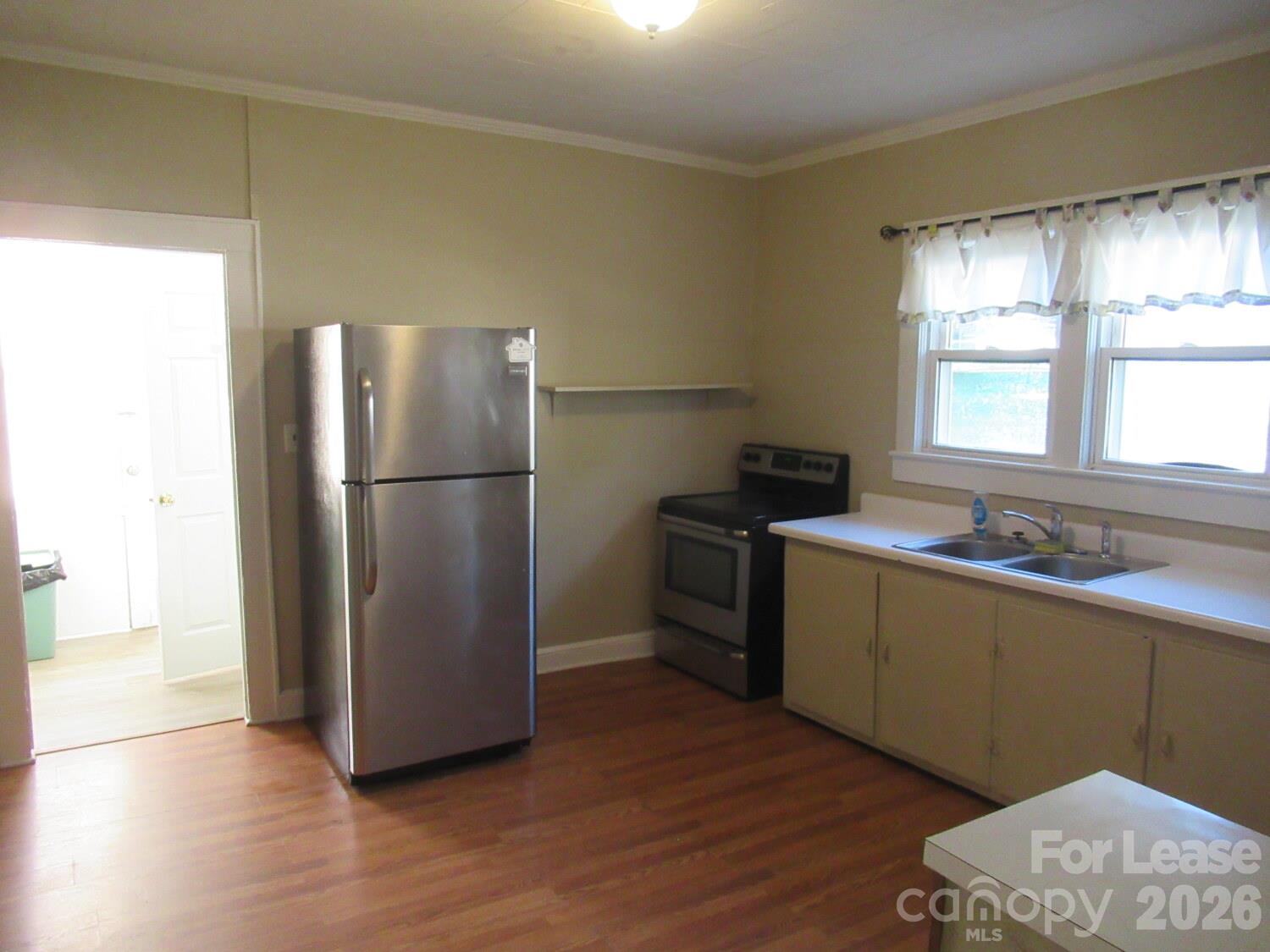 804 Carolina Mill Circle Property Photo 6
