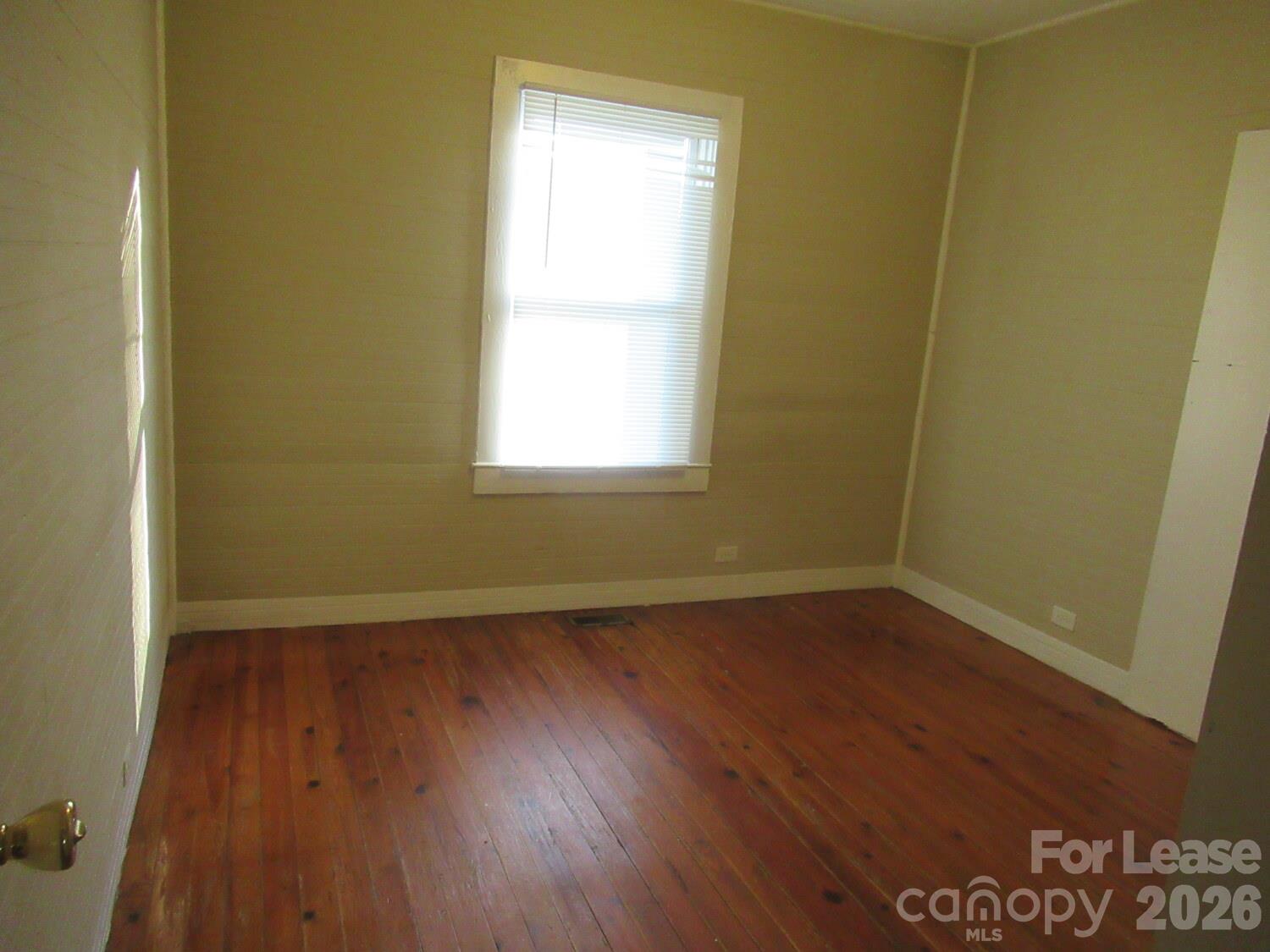 804 Carolina Mill Circle Property Photo 9