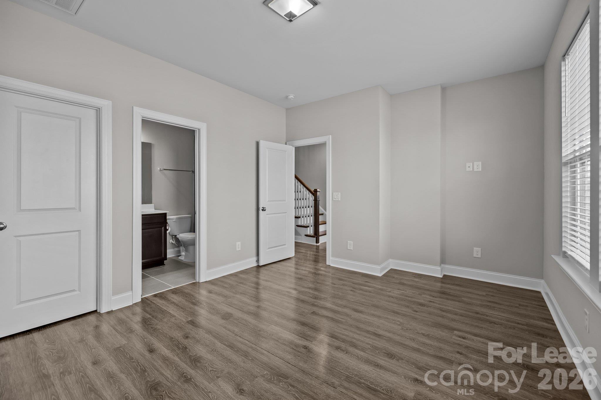 3204 Moss Lane Property Photo 9