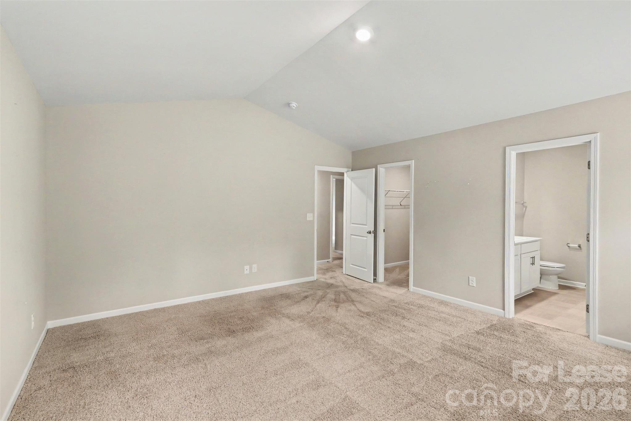 310 Kingsford Drive Property Photo 19