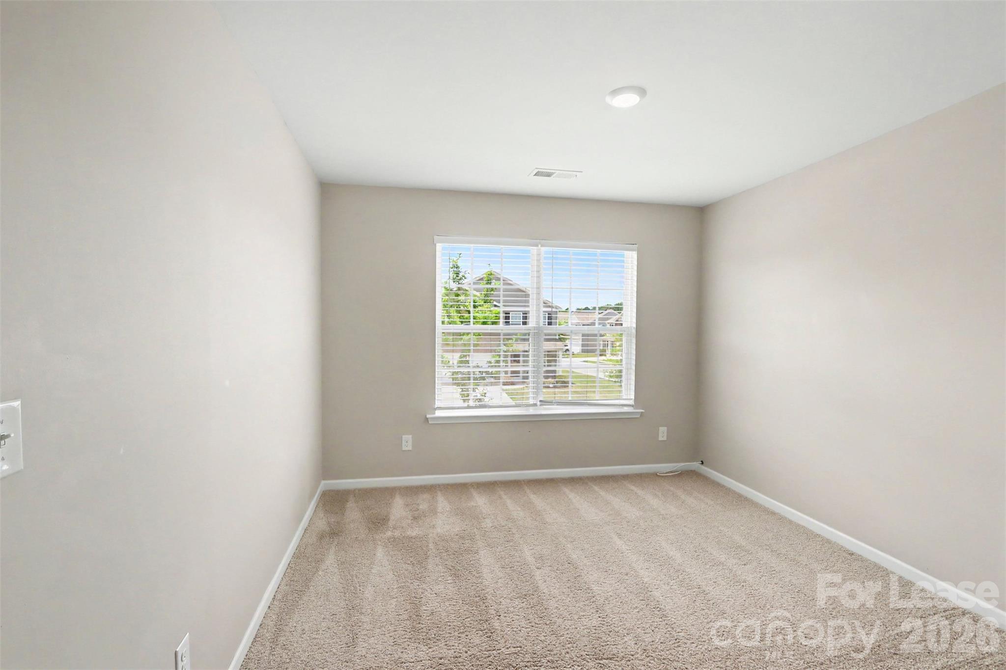 310 Kingsford Drive Property Photo 20