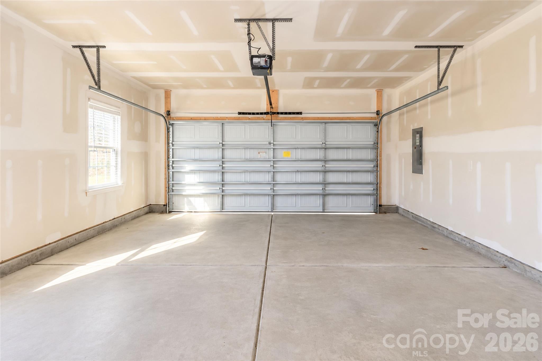 5321 Bella Rose Court Property Photo 4