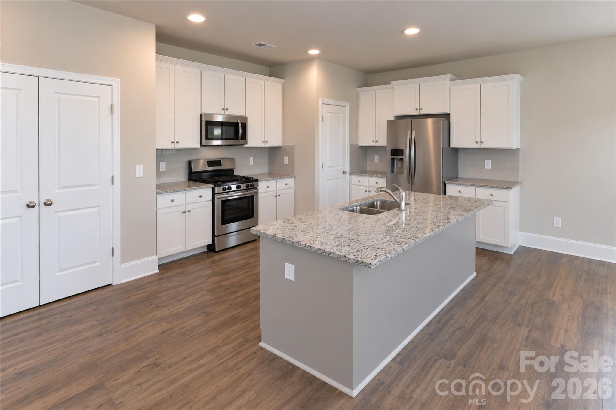 5321 Bella Rose Court Property Photo 14