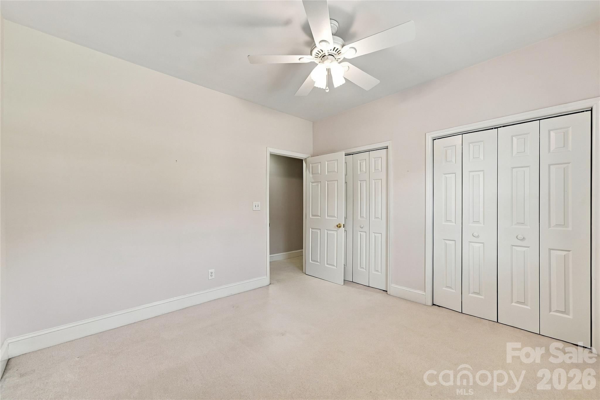 155 Lake Point Drive Property Photo 29