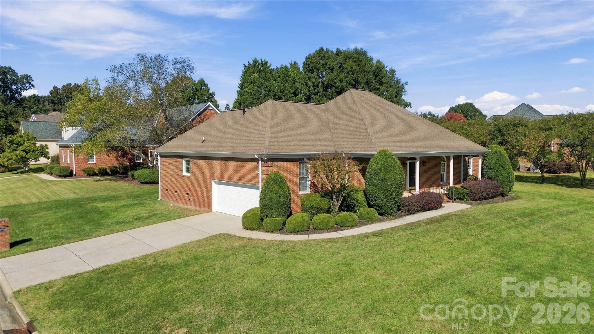 155 Lake Point Drive Property Photo 37