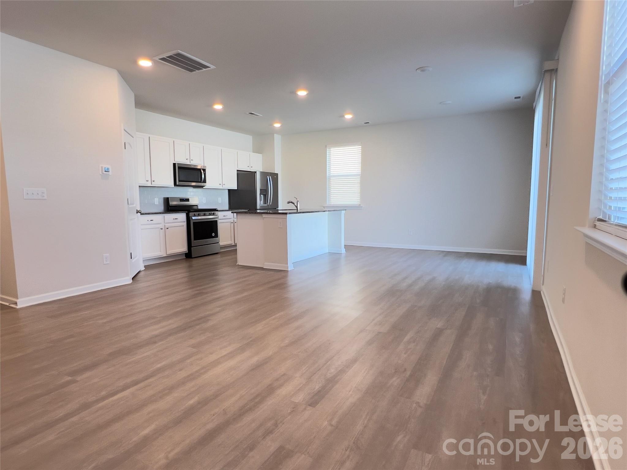 3018 Eastcott Avenue Property Photo 20