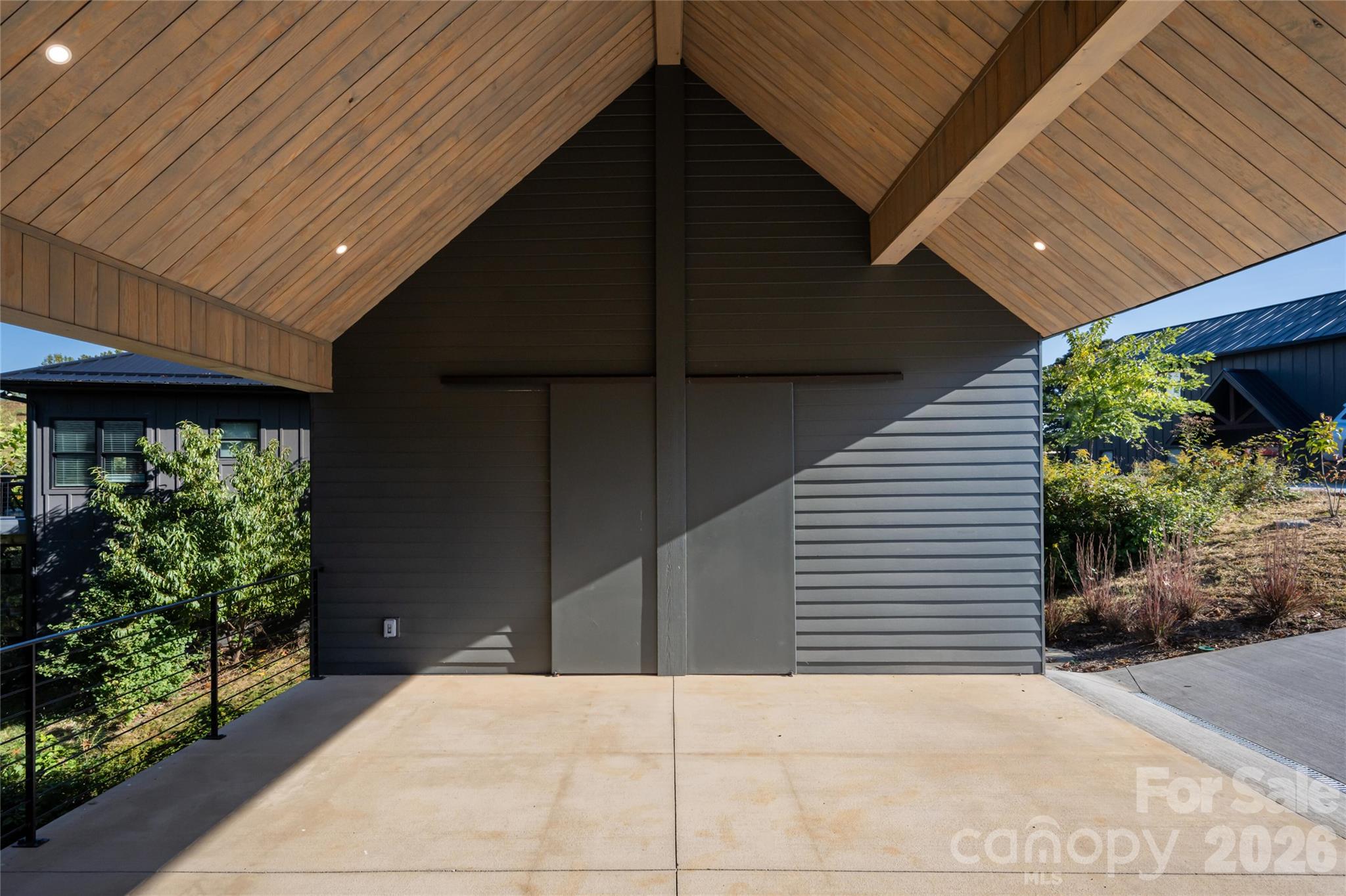 511 Wilma Dykeman Trail Property Photo 6