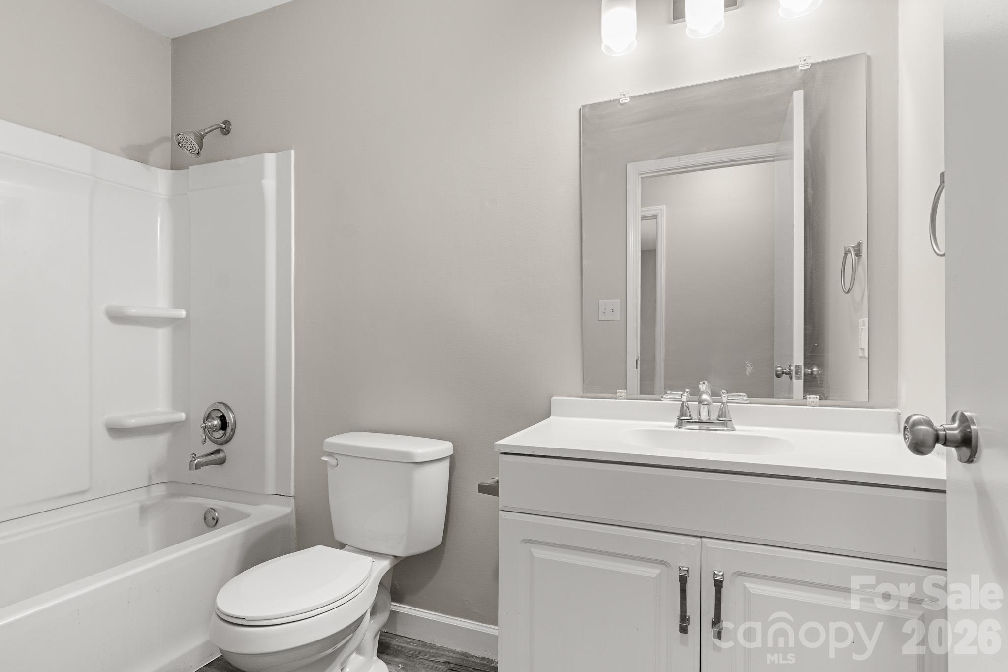 7607 Eastbourne Road Property Photo 8