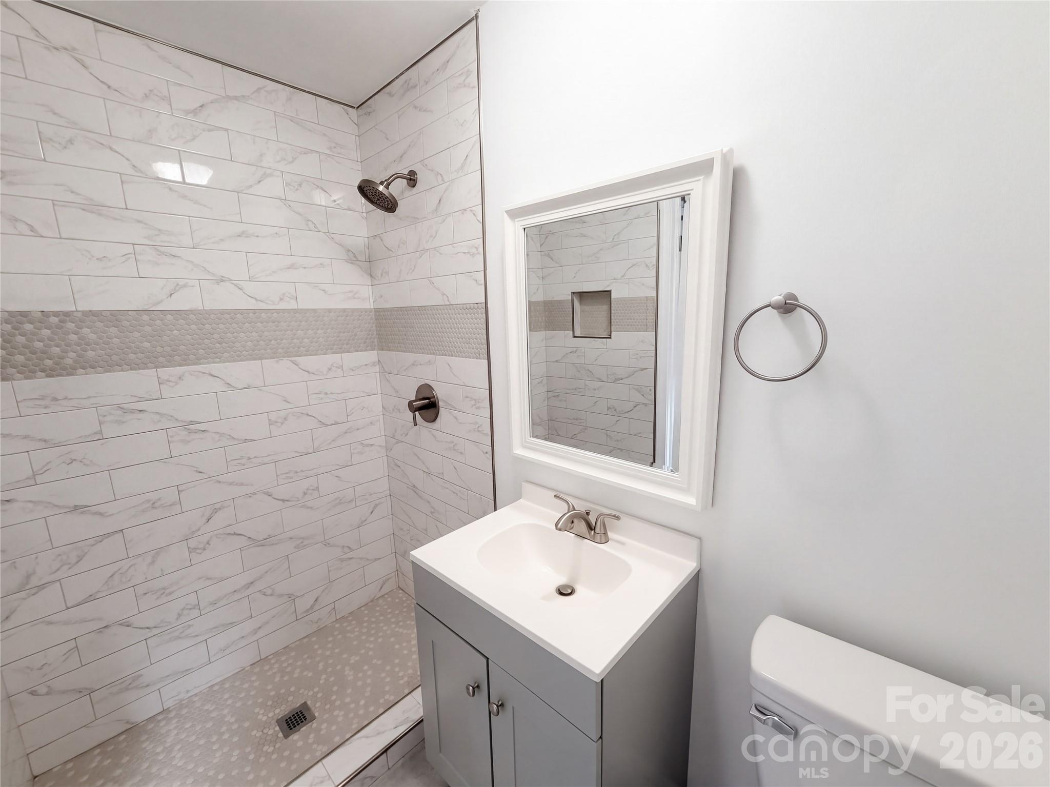 3002 Fallswood Drive Property Photo 20