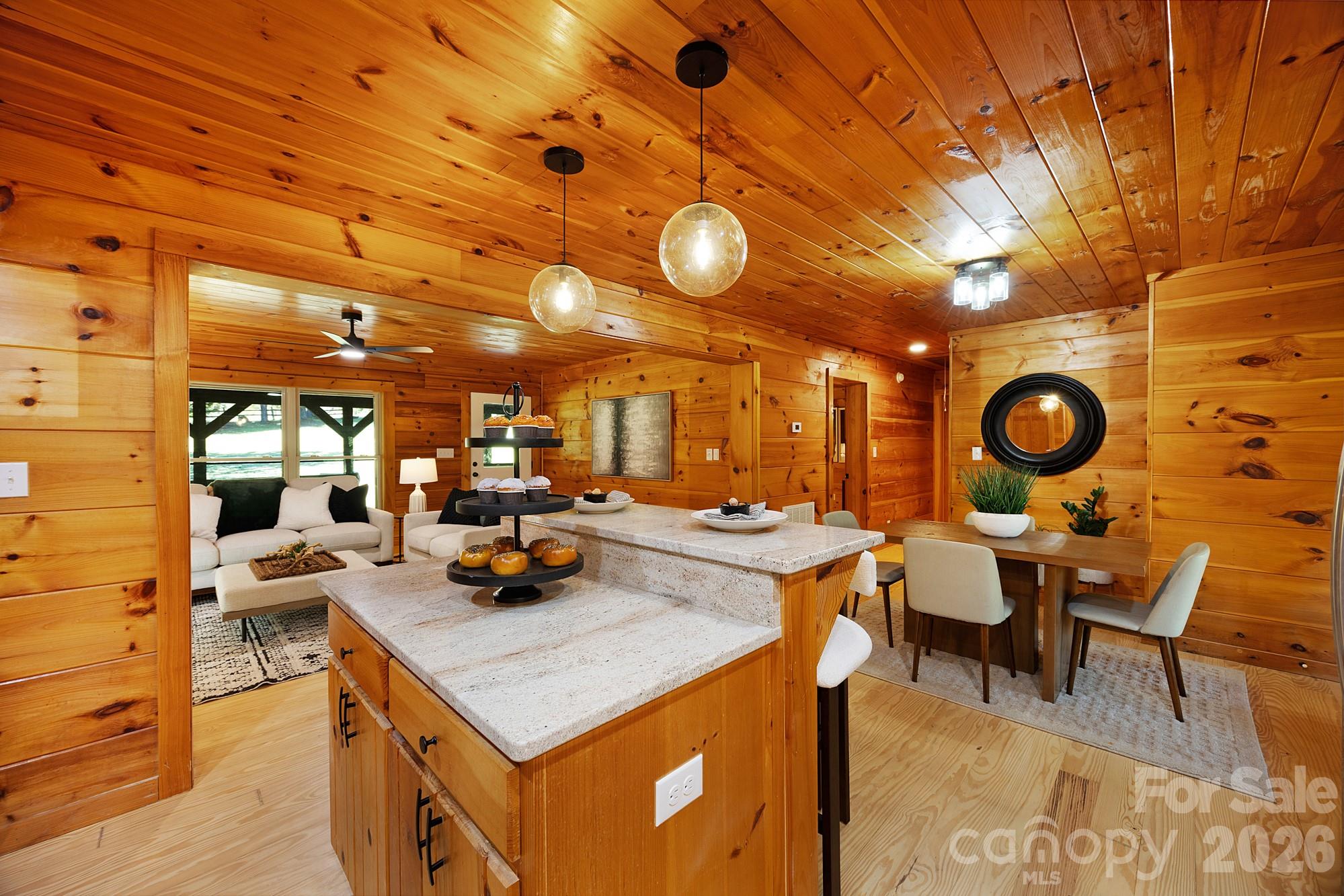 926 Cross Creek Drive Property Photo 1