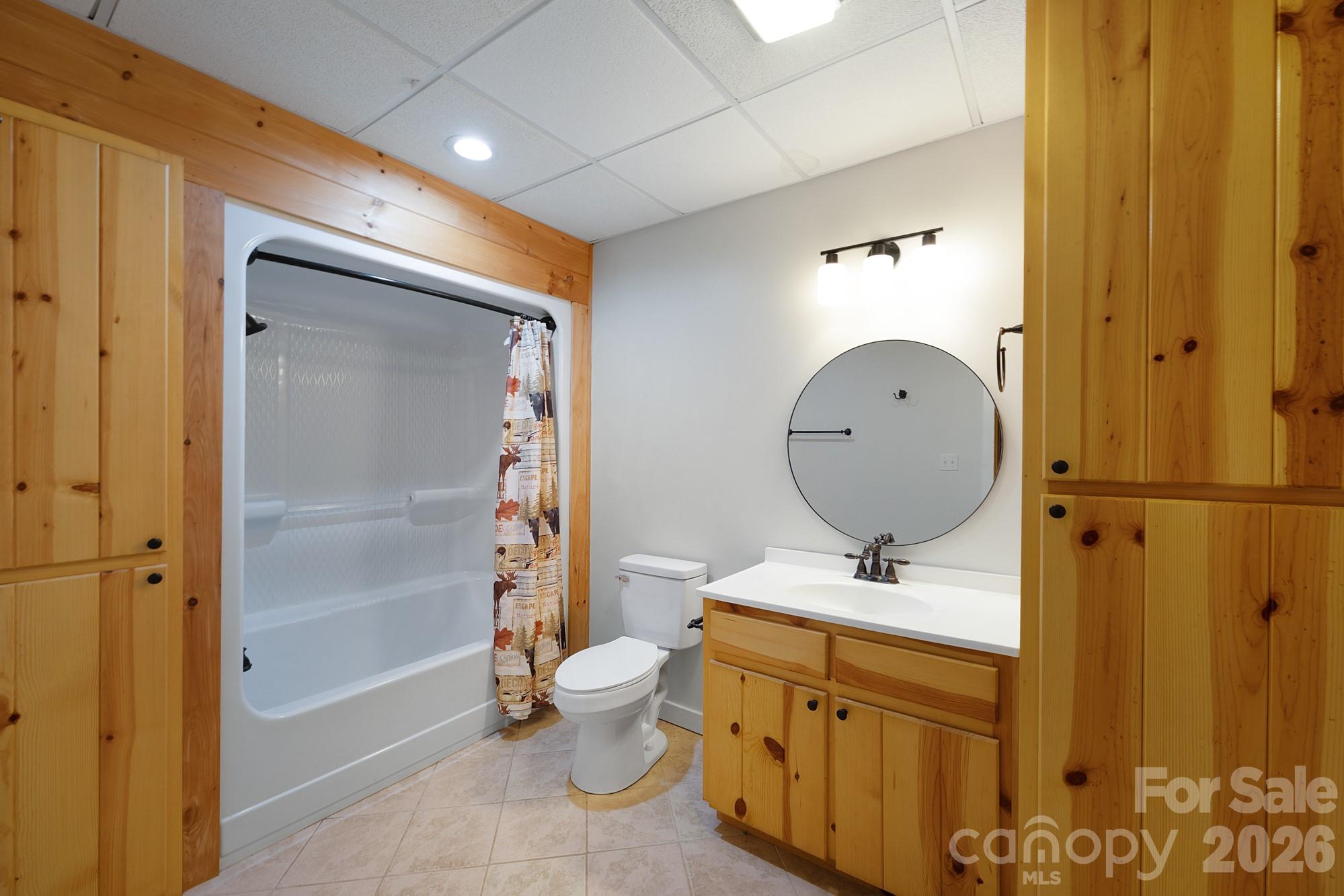 926 Cross Creek Drive Property Photo 28