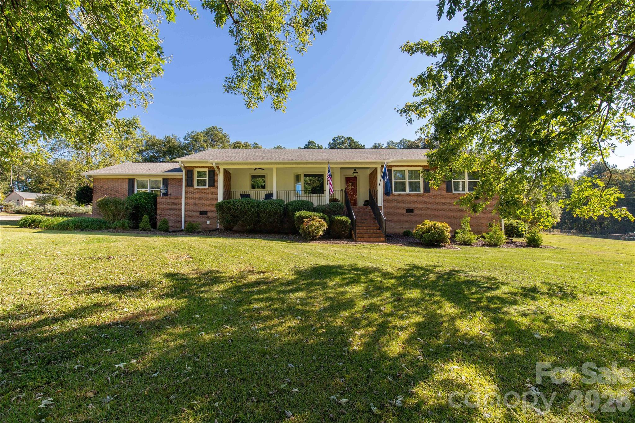 197 Floyd Road Property Photo 1