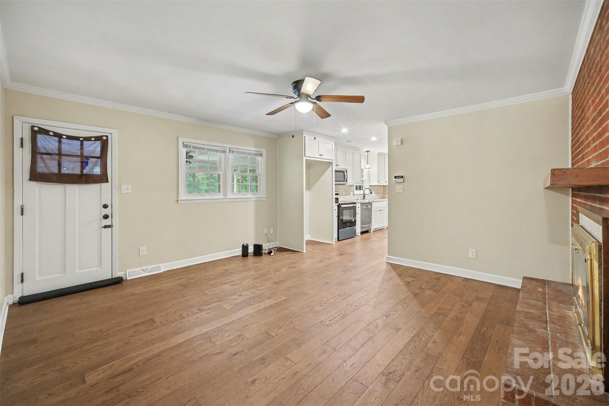 304 Gregory Road Property Photo 4