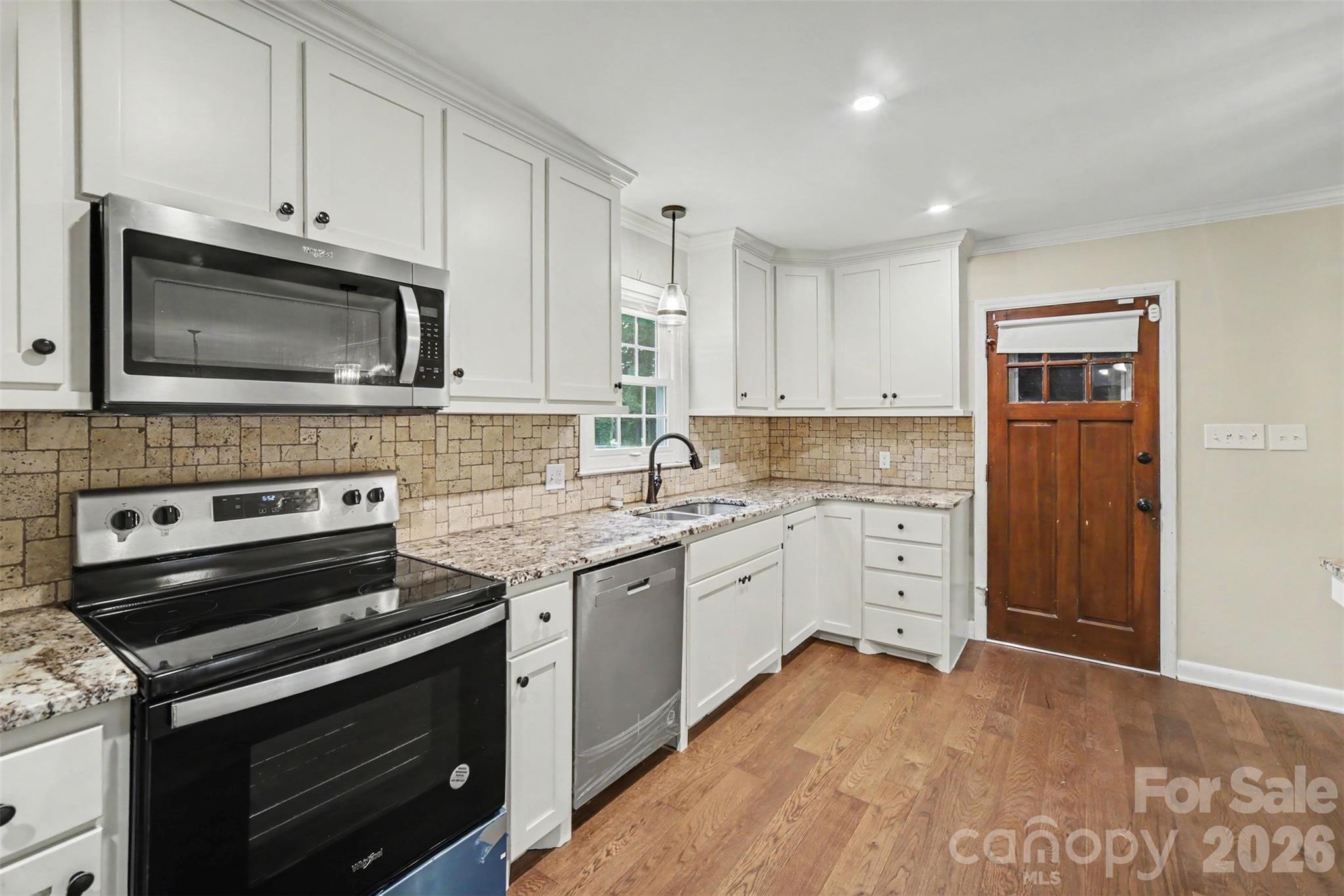 304 Gregory Road Property Photo 14