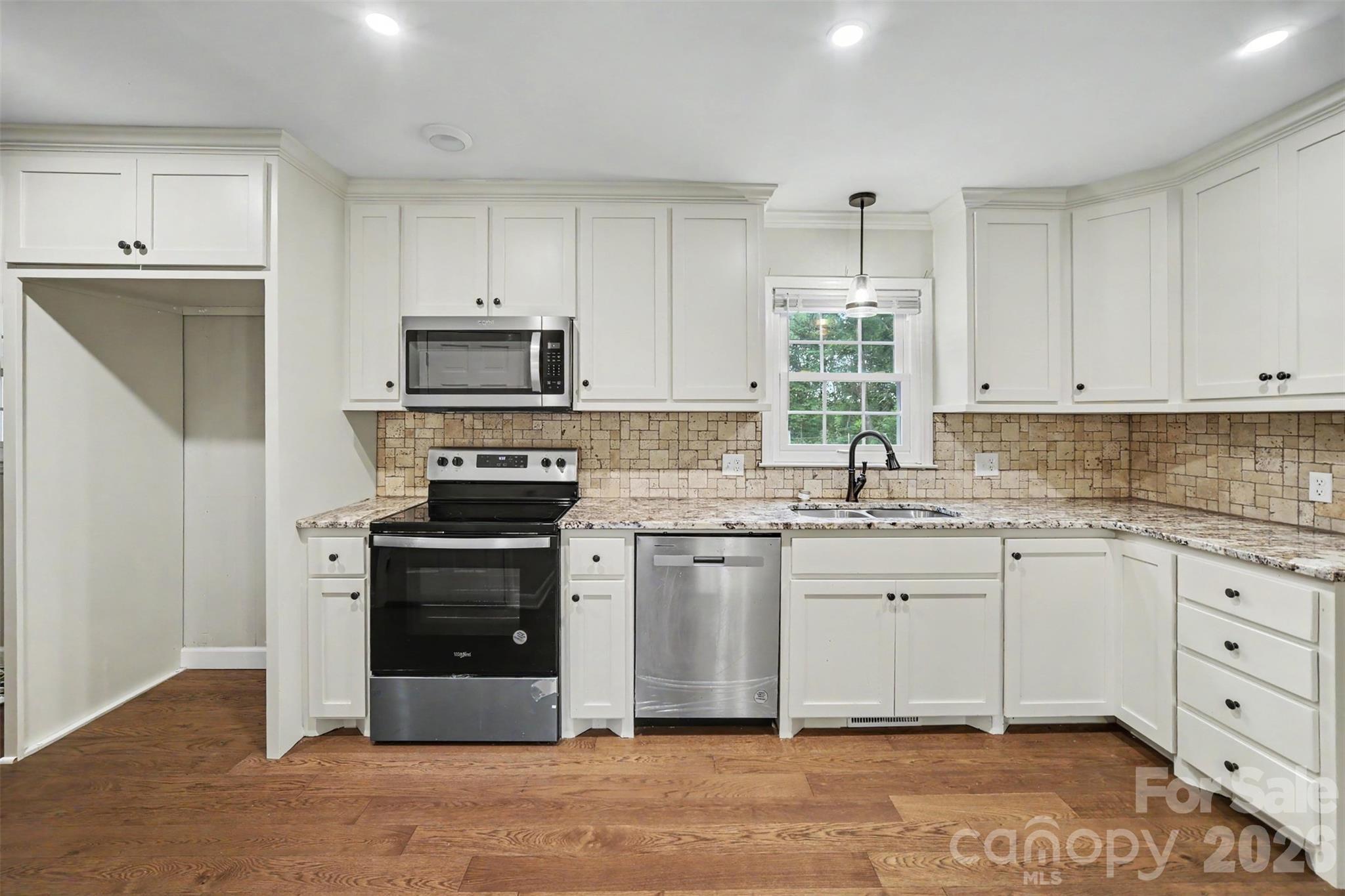 304 Gregory Road Property Photo 15