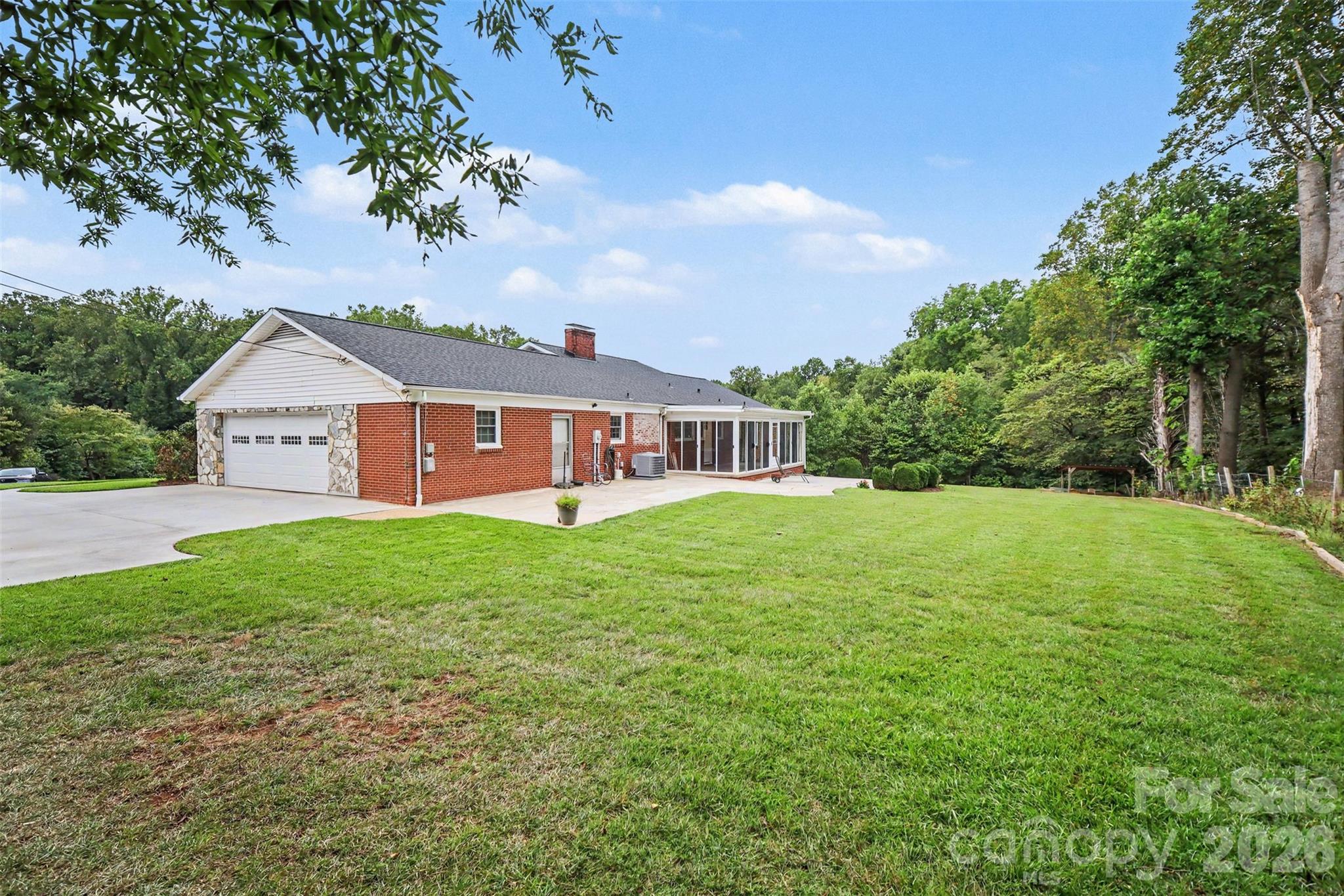 304 Gregory Road Property Photo 32
