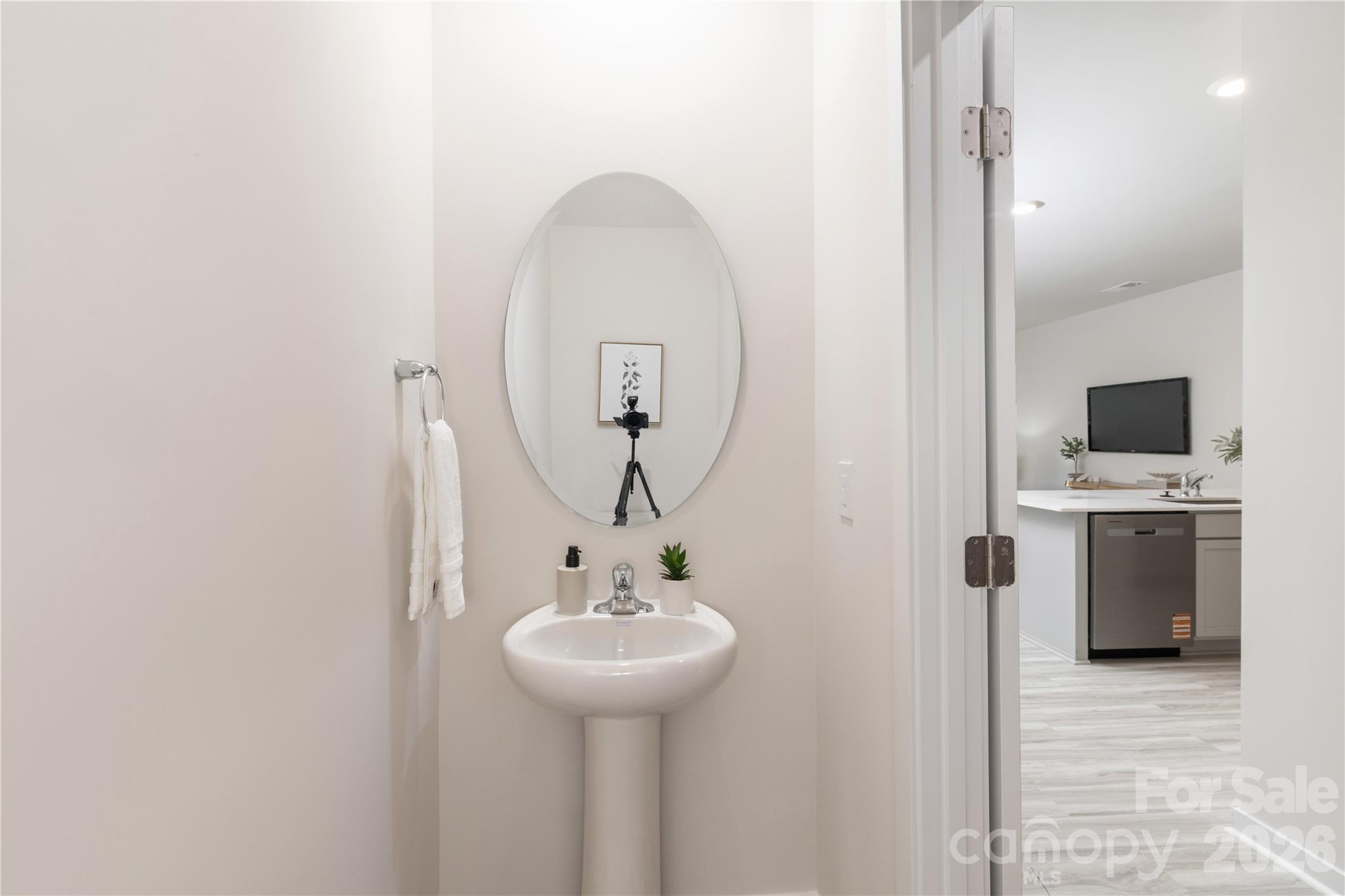 3217 Ora Smith Road Property Photo 3