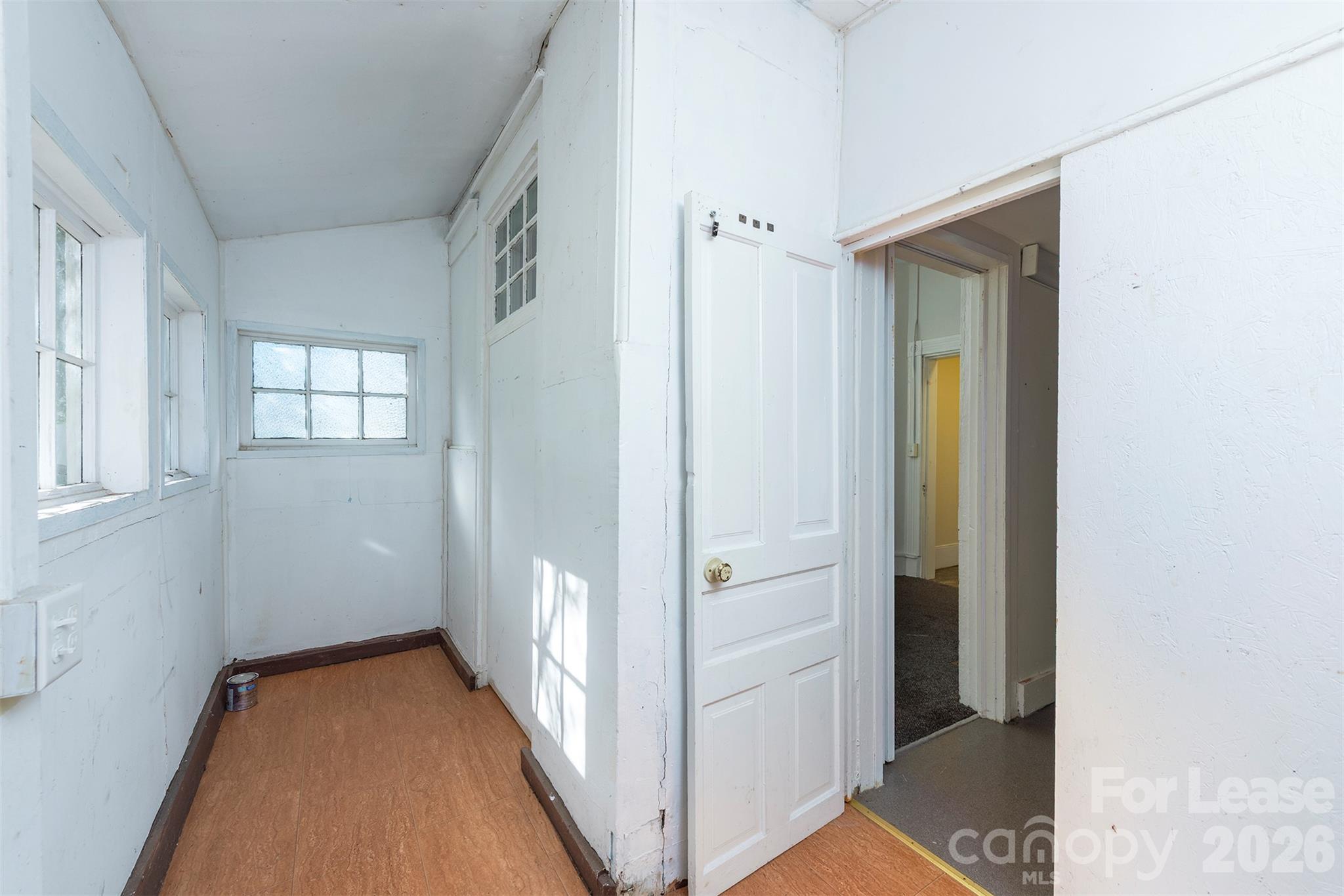 171 Charlotte Street Property Photo 21