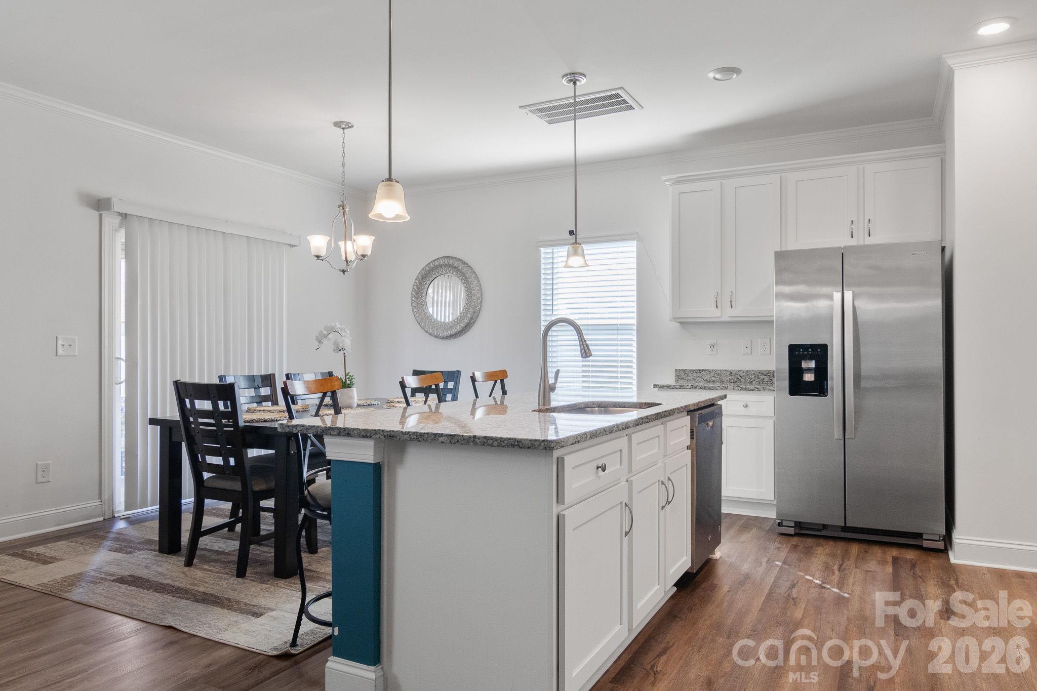 3634 Allenby Place Property Photo 18