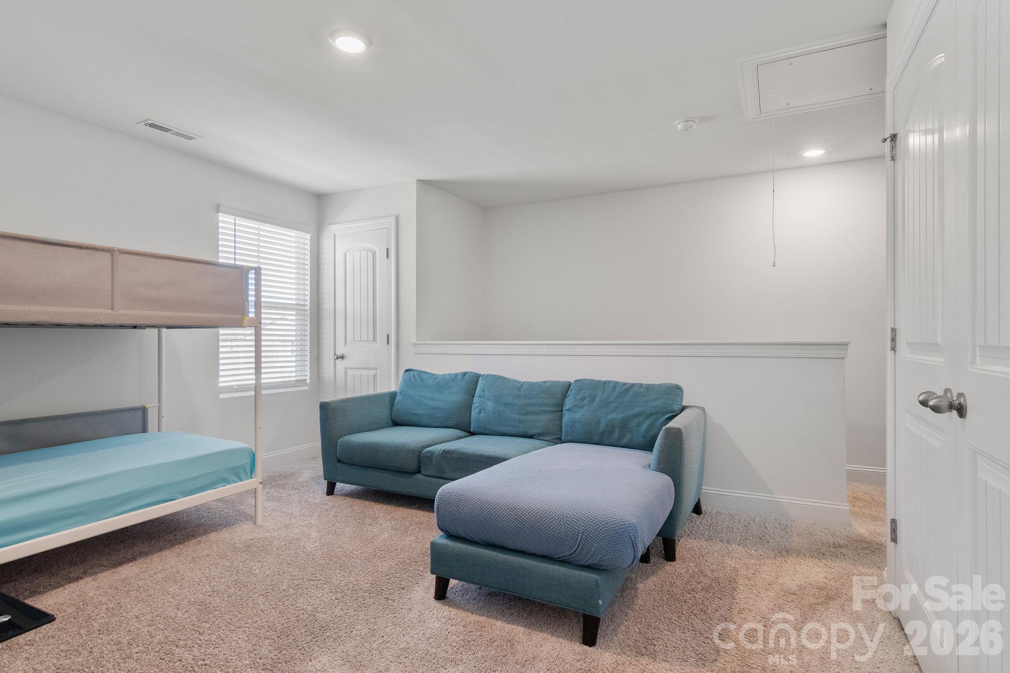 3634 Allenby Place Property Photo 31