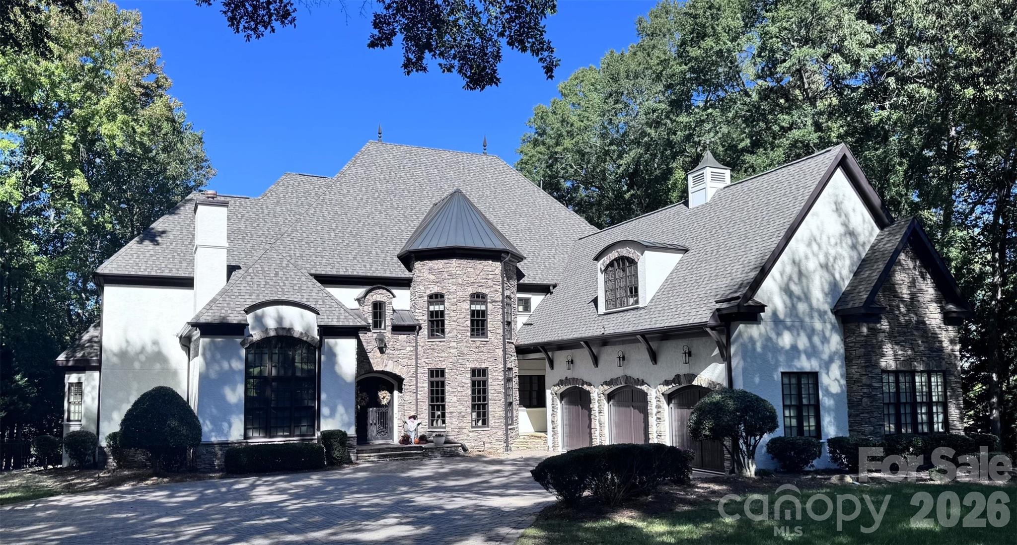 20333 Havenview Drive Property Photo 1