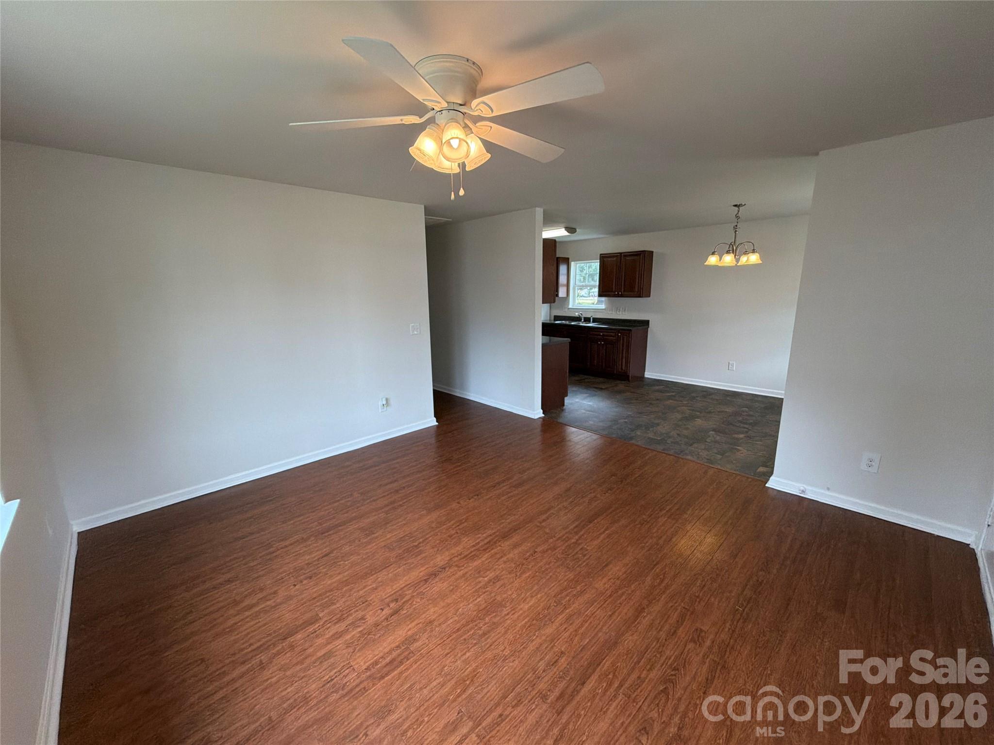 109 Lakewood Avenue Property Photo 8