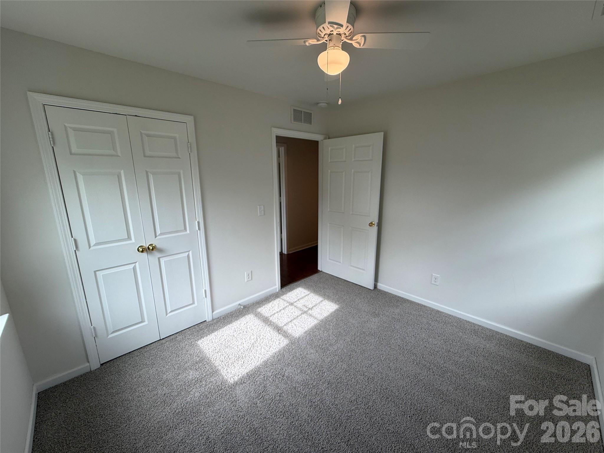 109 Lakewood Avenue Property Photo 12