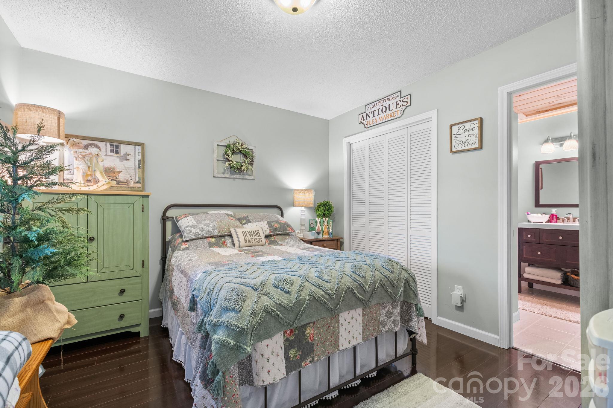 291 N Hughes Boulevard Property Photo 21