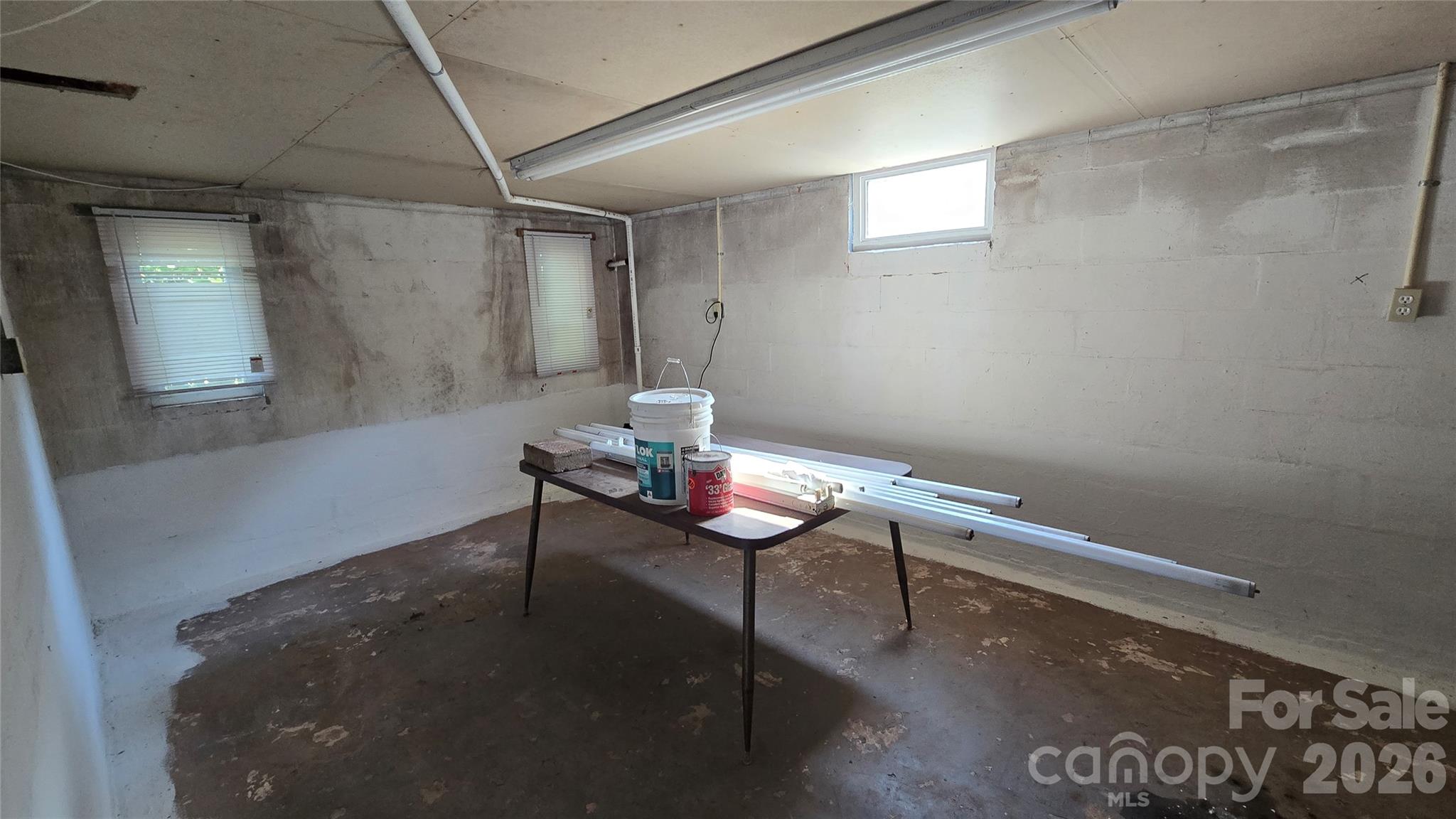 114 School Street Property Photo 10