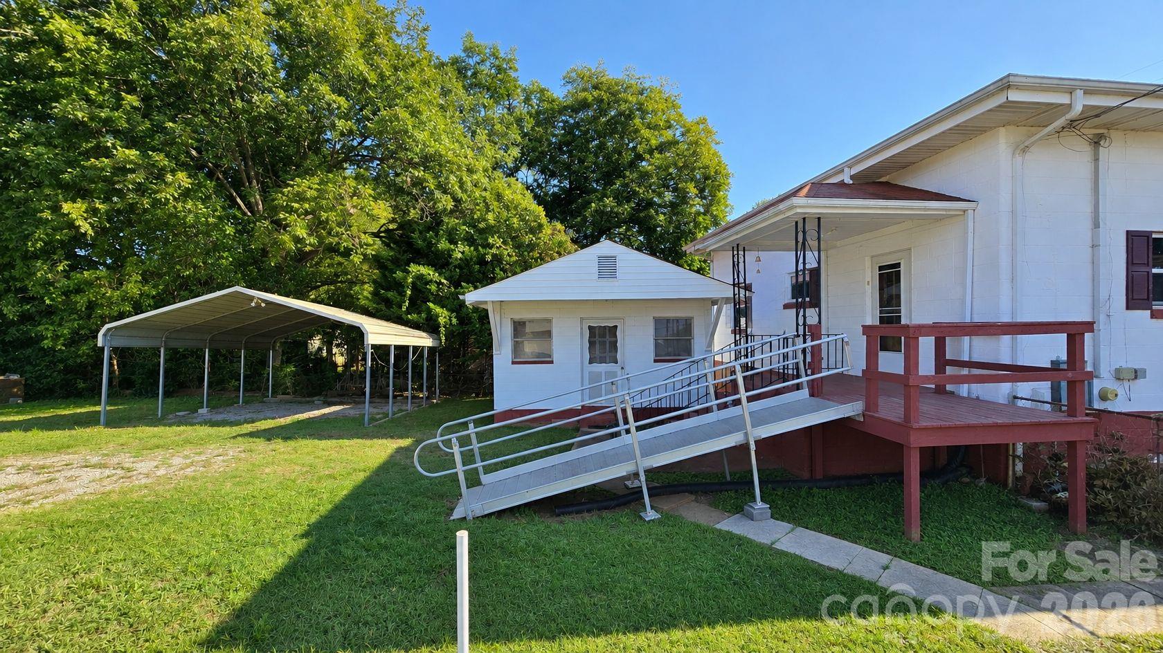 114 School Street Property Photo 14
