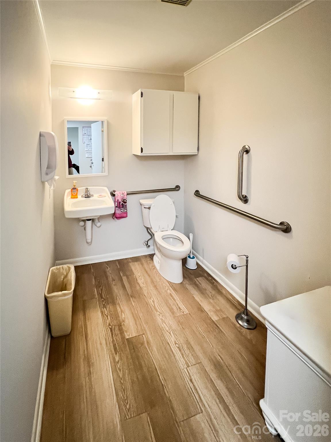 3175 Sweeten Creek Road Property Photo 13
