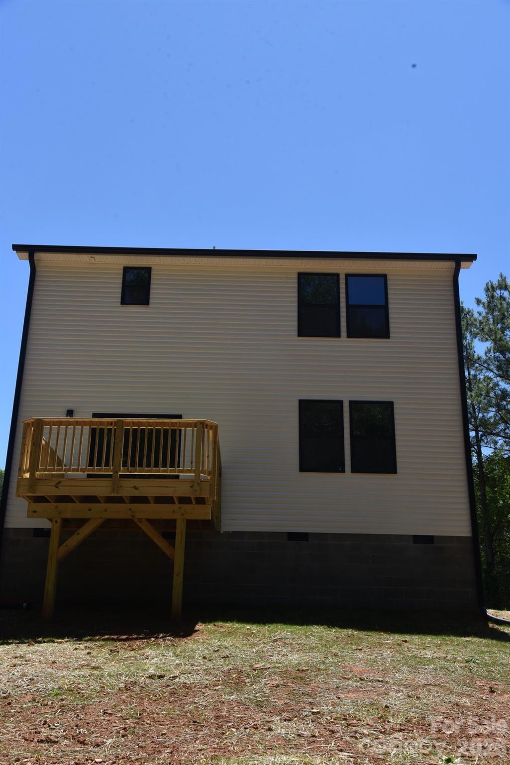 1134 Lyndsey Brooke Court Property Photo 5