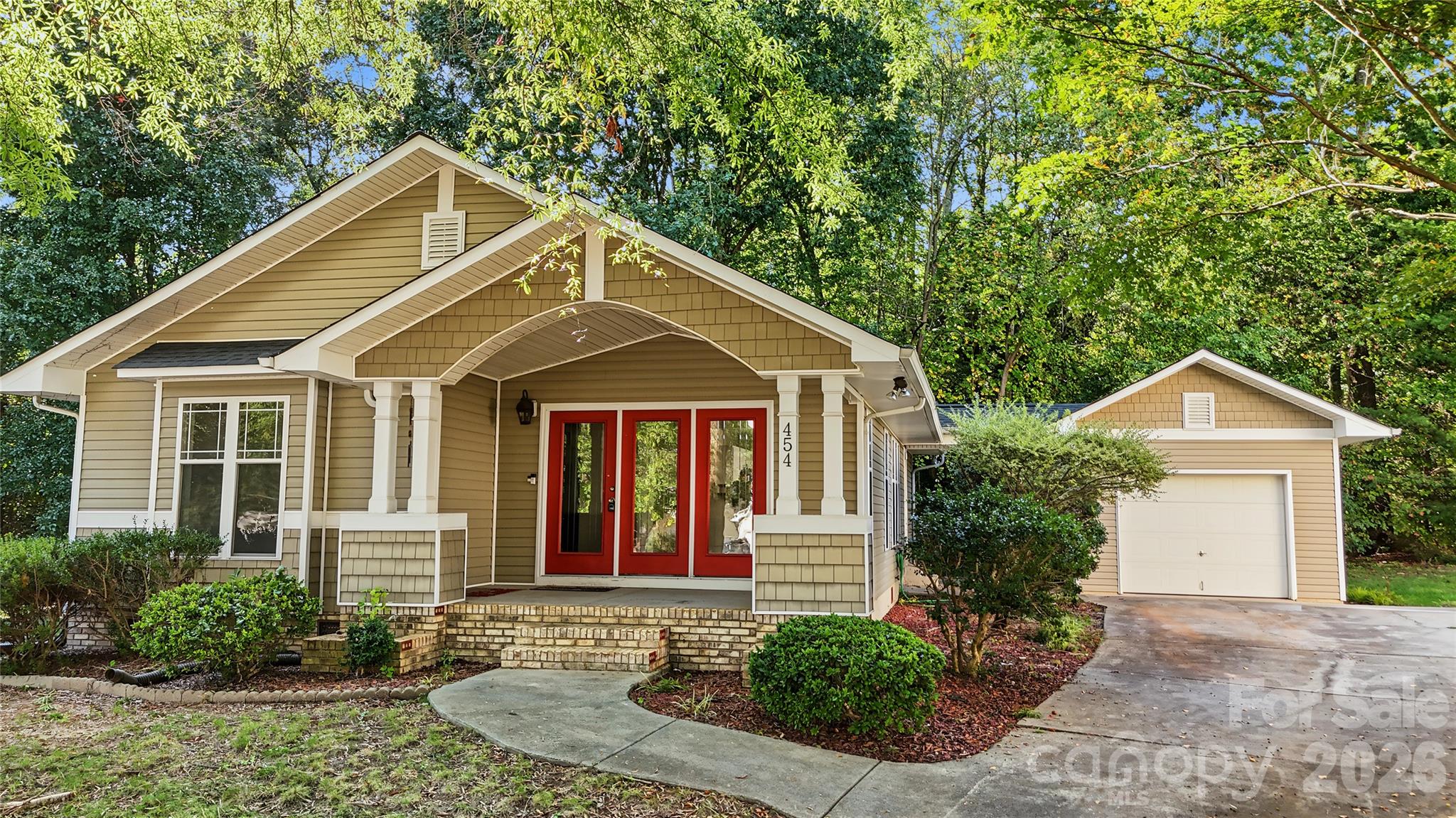 454 Mables Court Property Photo 1