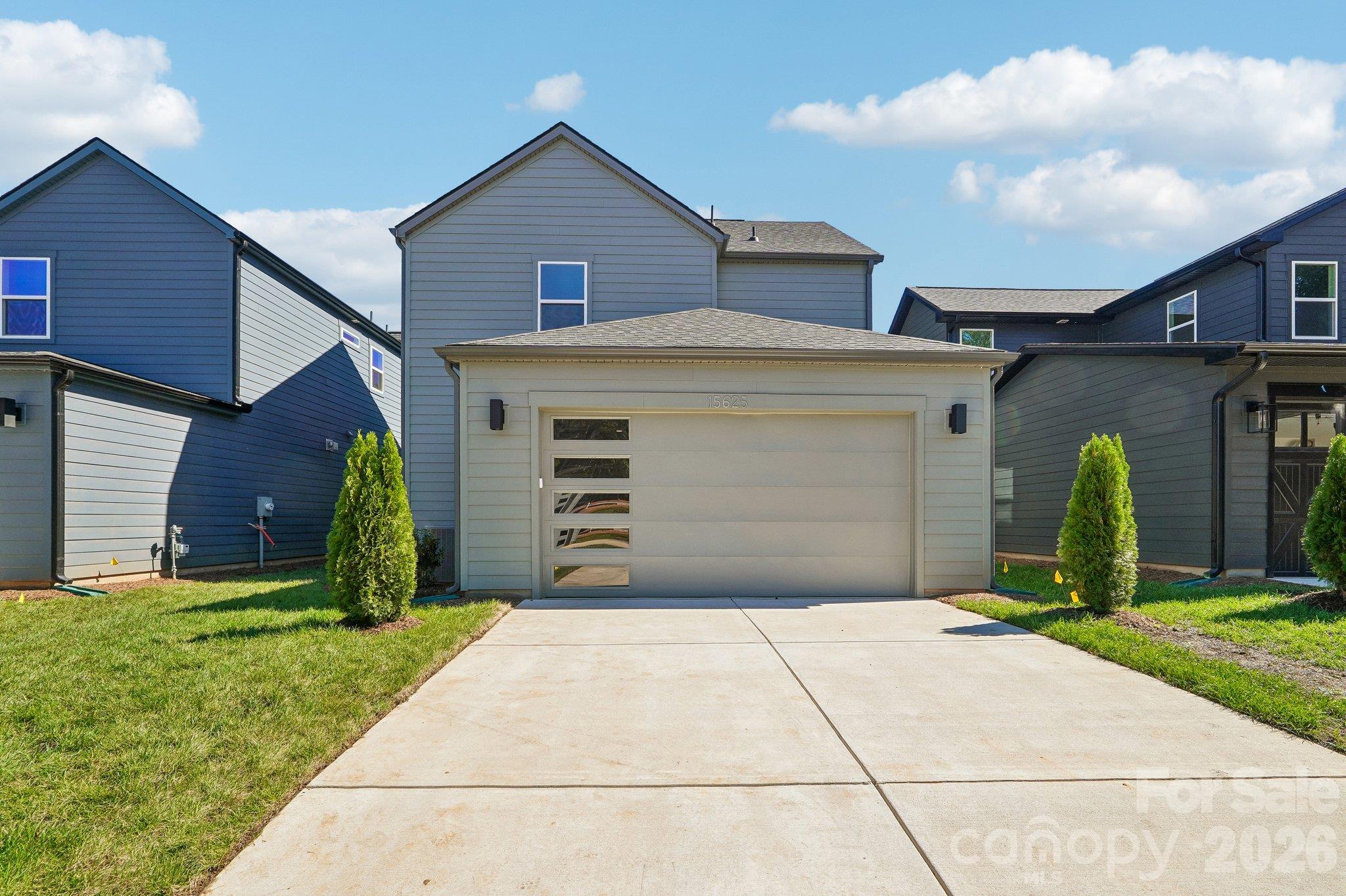 15625 Northcross Drive Property Photo 14