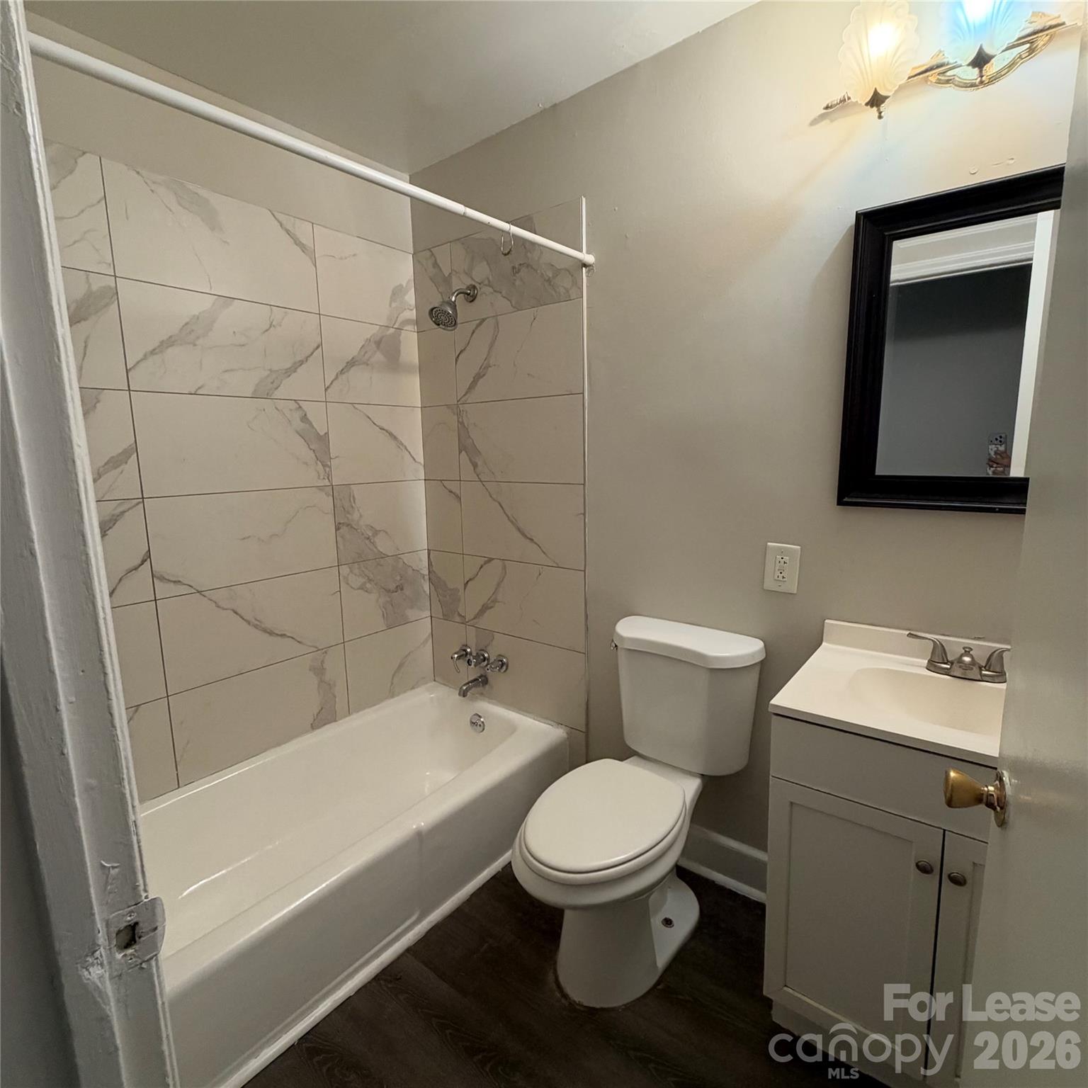 608 Peaceful Glen Road Property Photo 5