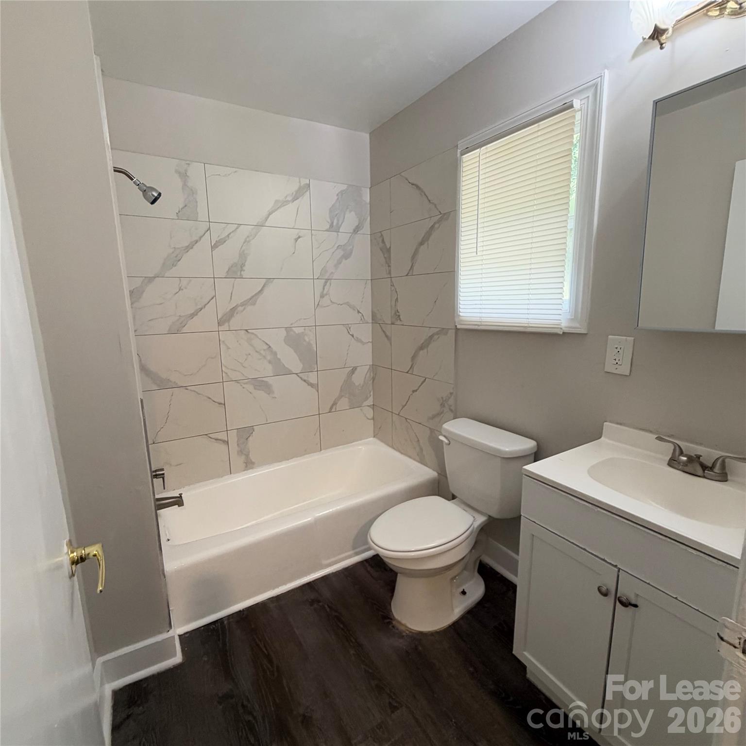 608 Peaceful Glen Road Property Photo 8