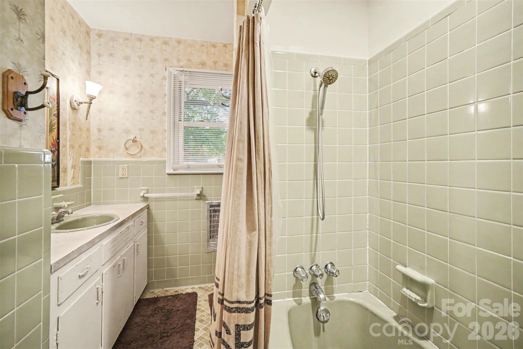 402 Sunset Circle Property Photo 15