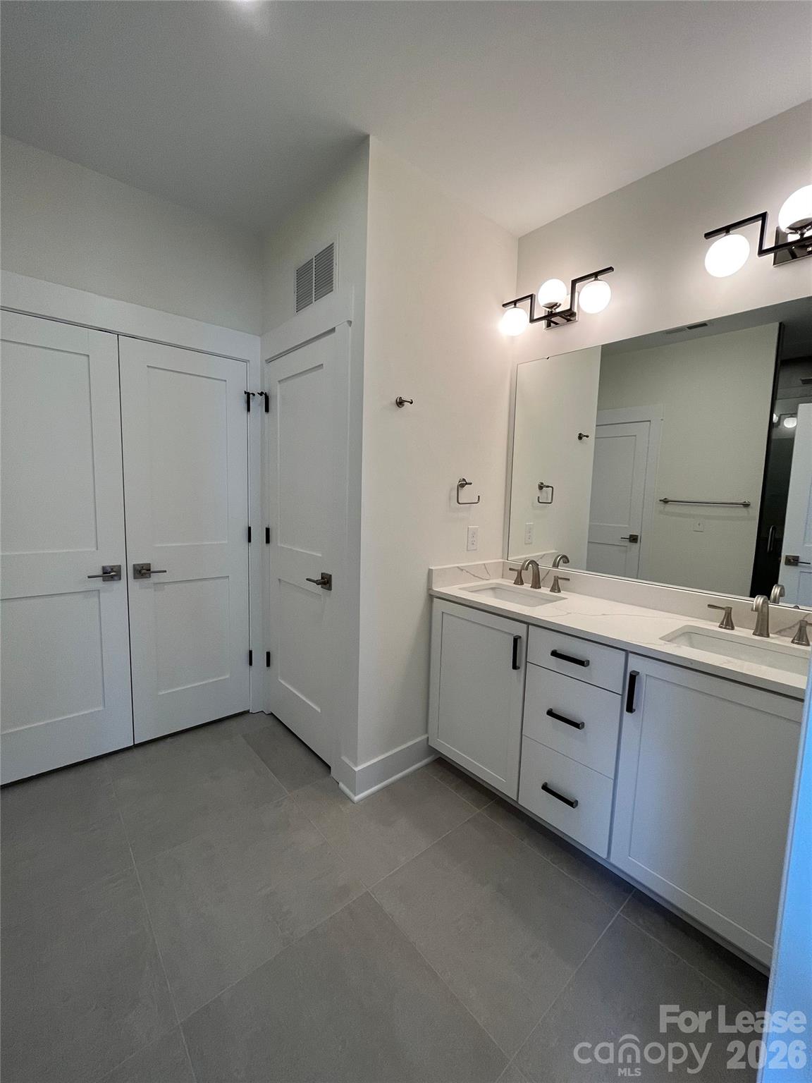 1608 Julia Maulden Place Property Photo 17