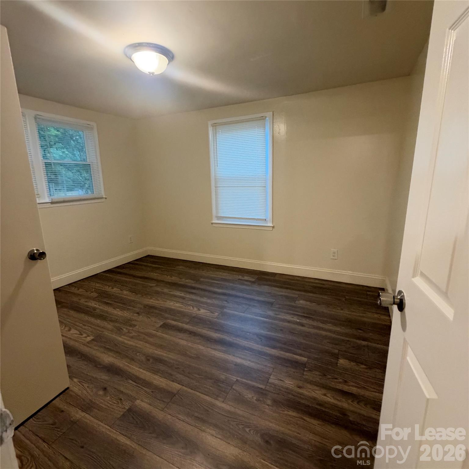13327 Central Avenue Property Photo 6